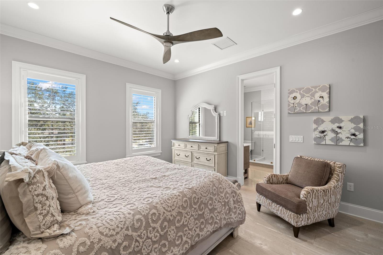 SUNSET PARK ISLES UNIT 4 - Residential