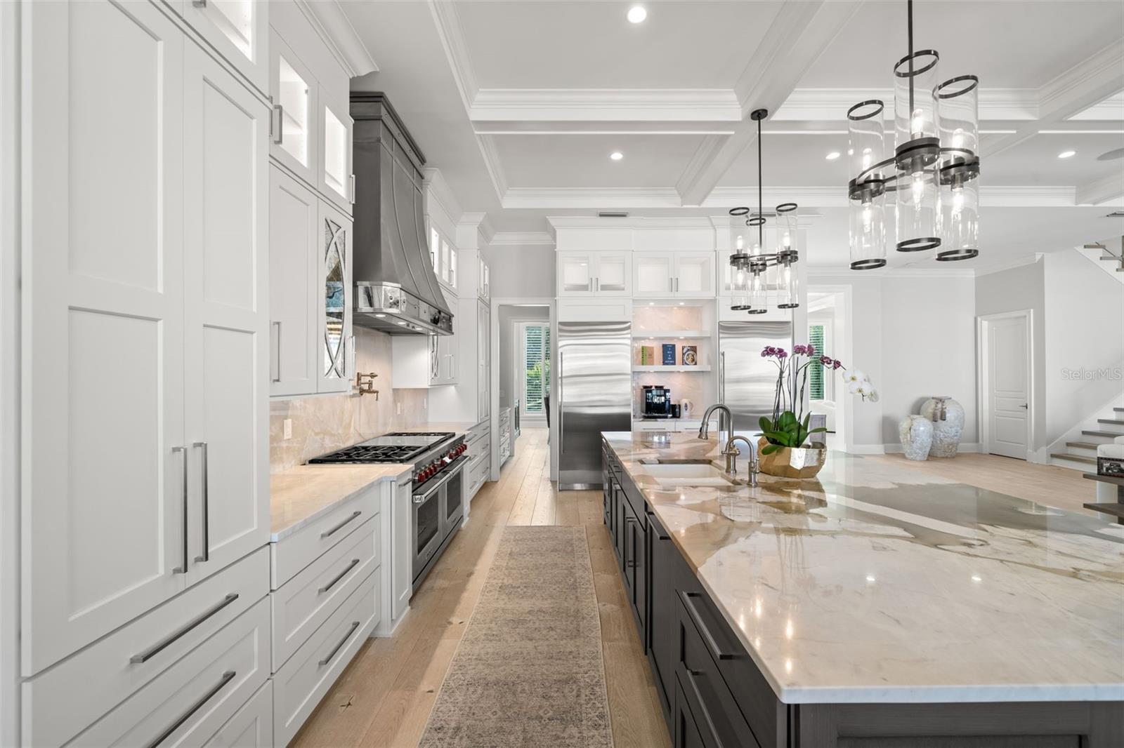 SUNSET PARK ISLES UNIT 4 - Residential