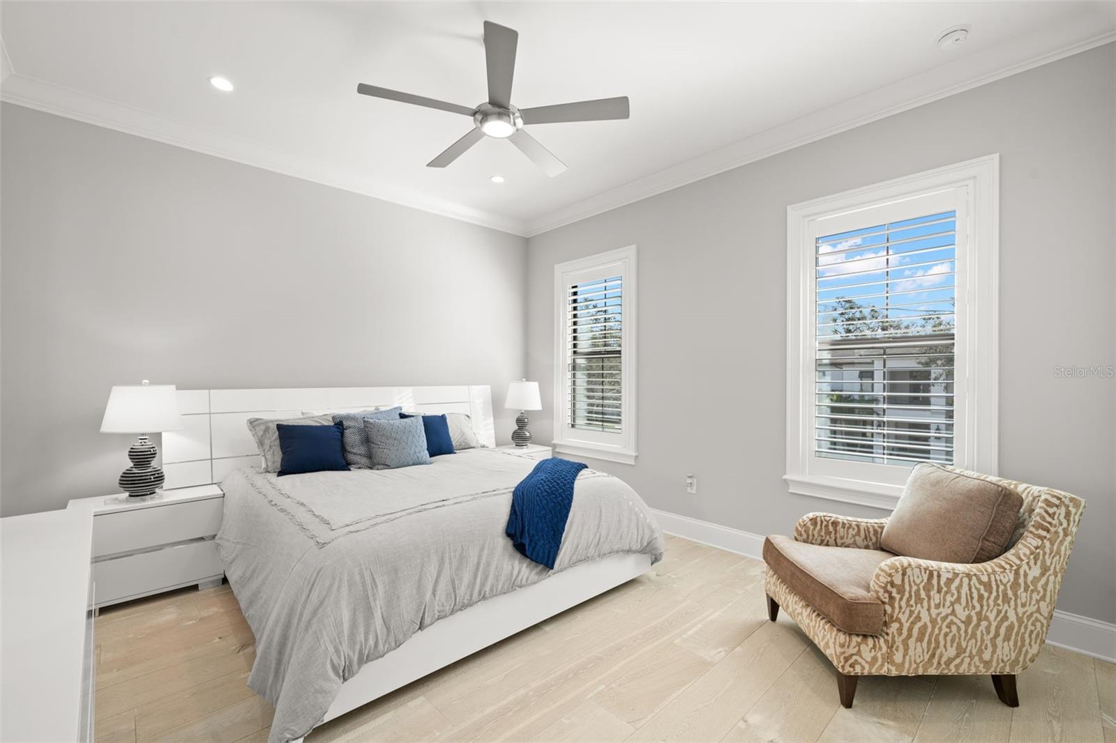 SUNSET PARK ISLES UNIT 4 - Residential