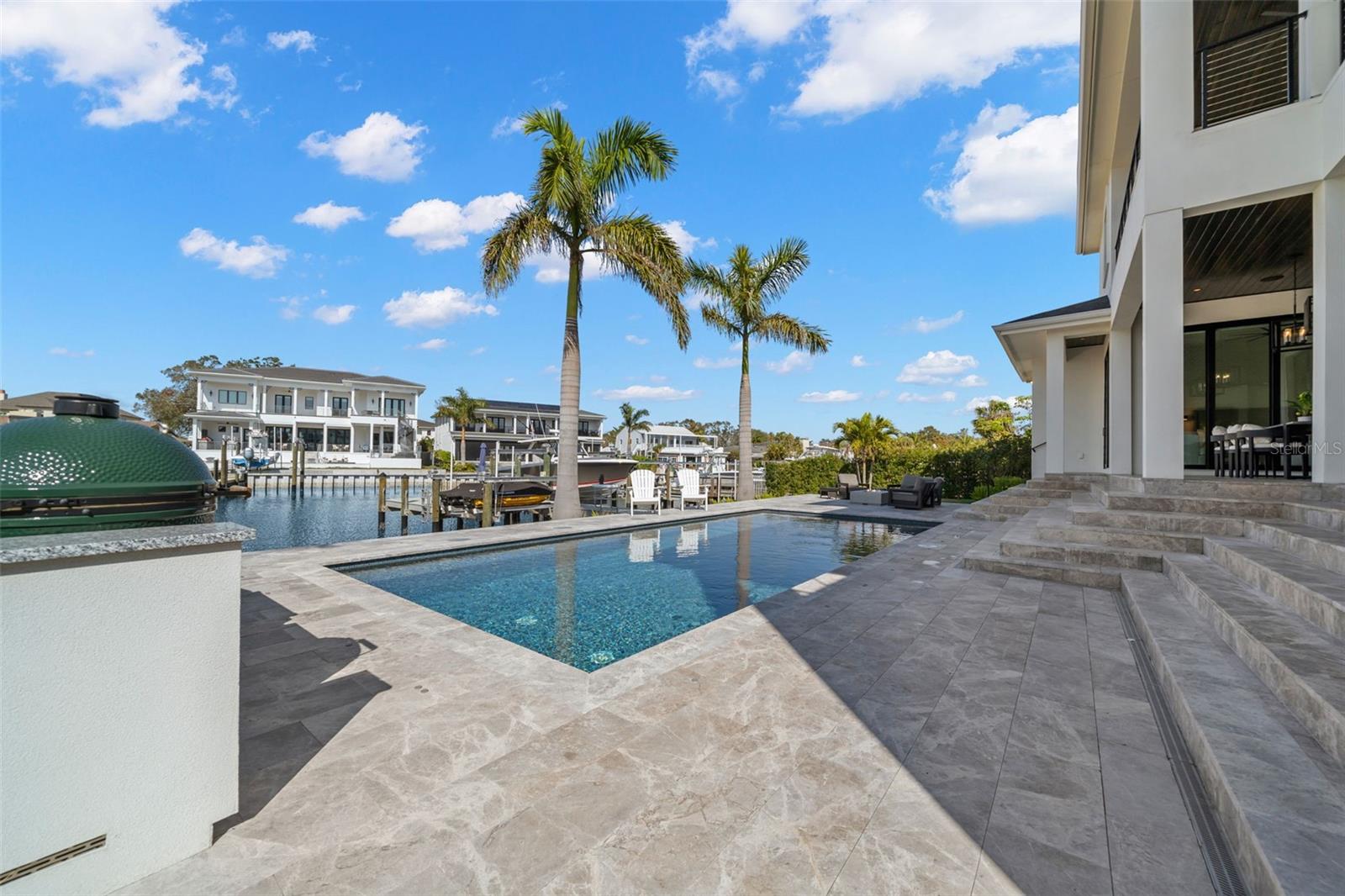 SUNSET PARK ISLES UNIT 4 - Residential