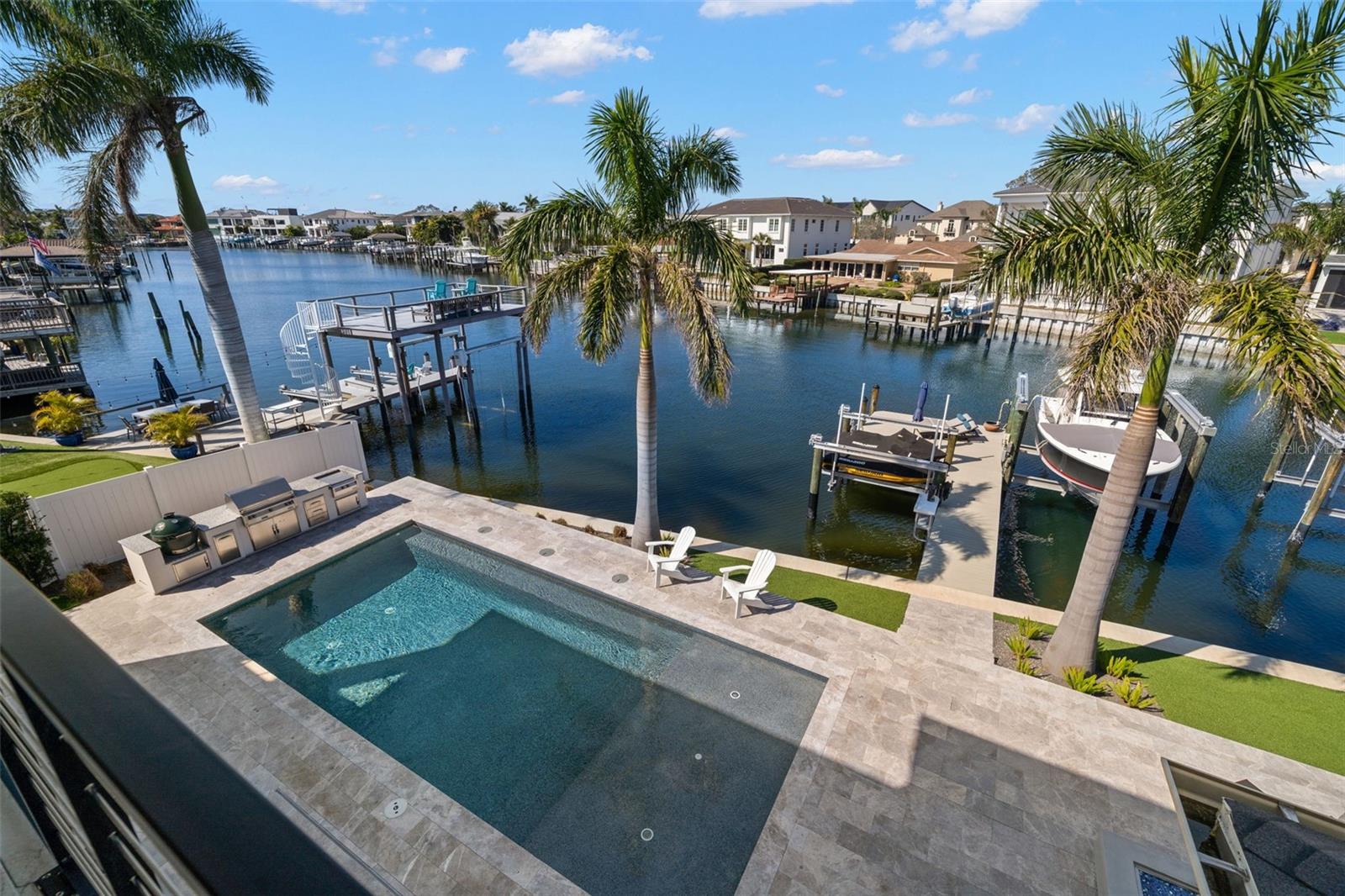 SUNSET PARK ISLES UNIT 4 - Residential