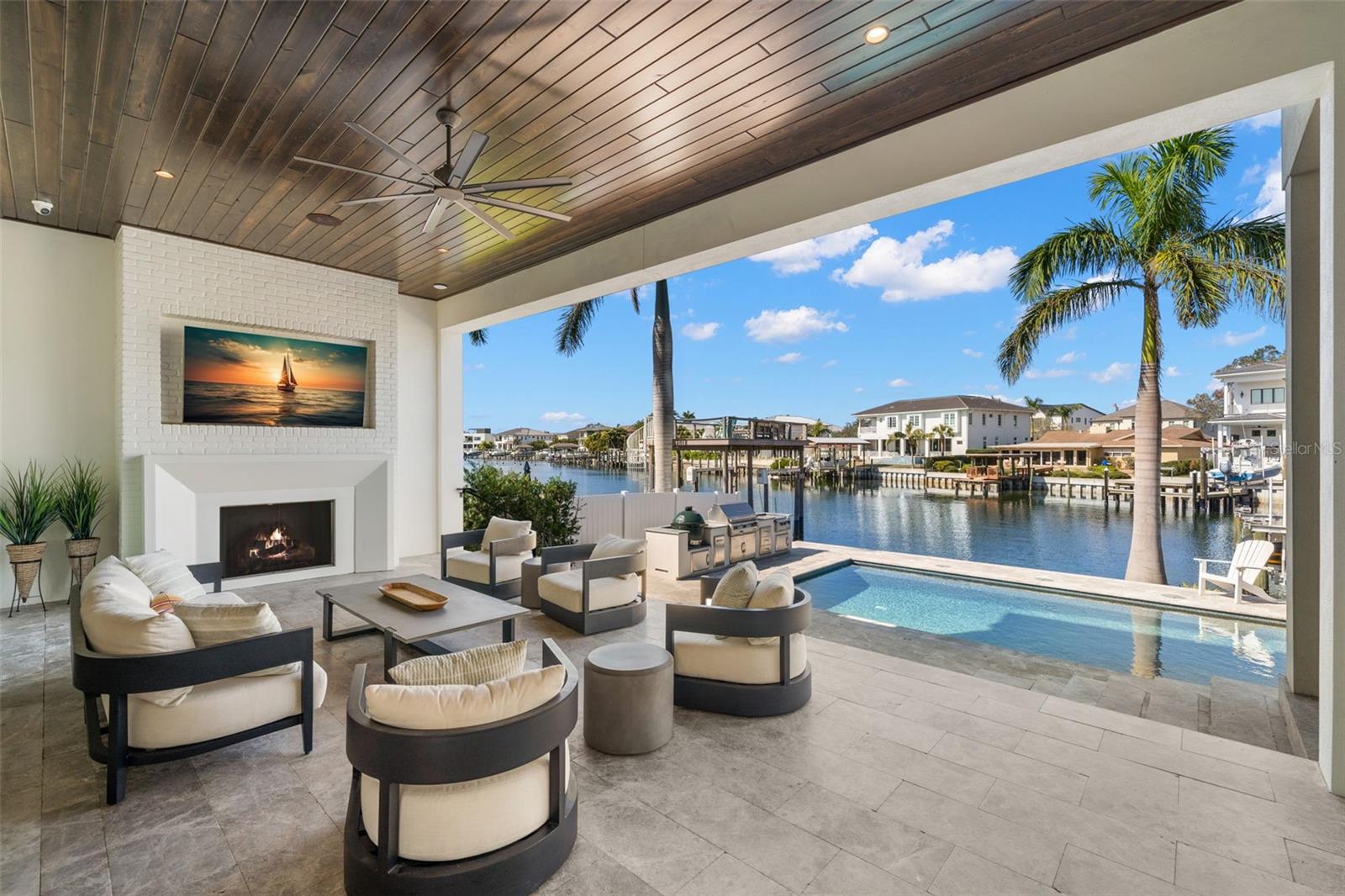 SUNSET PARK ISLES UNIT 4 - Residential