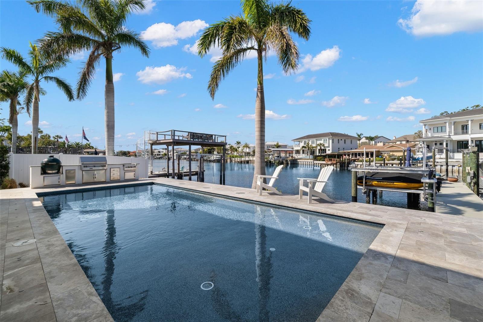 SUNSET PARK ISLES UNIT 4 - Residential