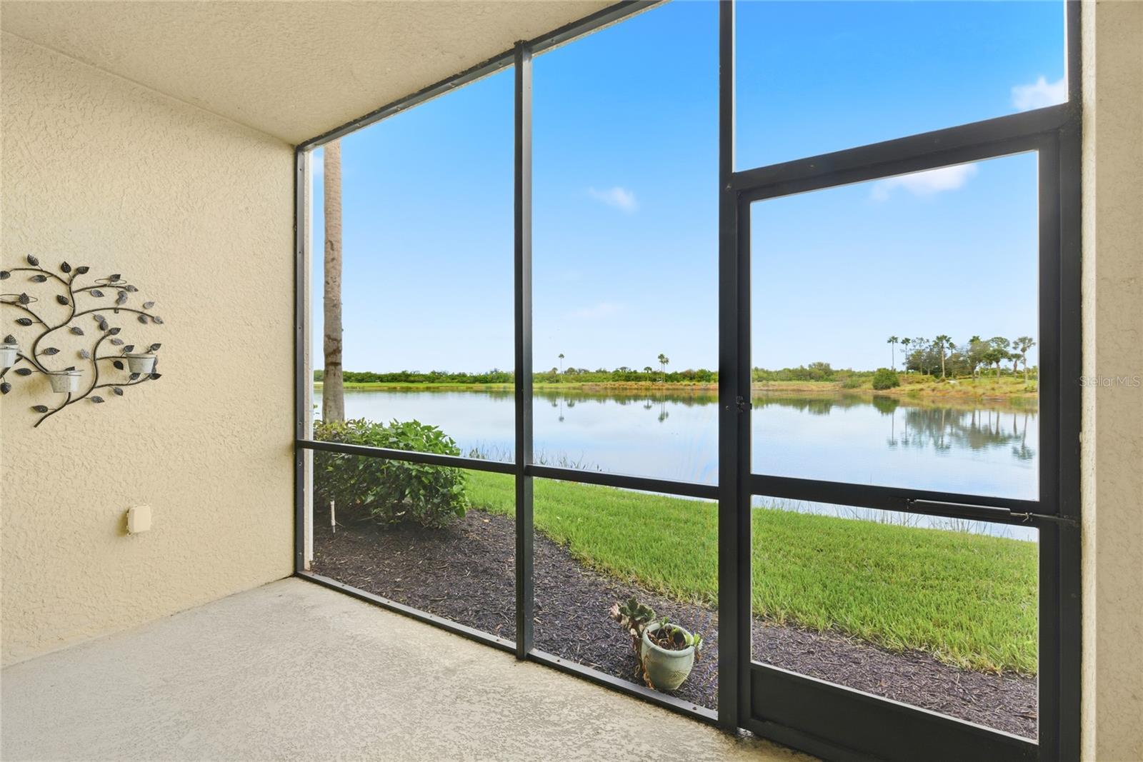 GRAND ESTUARY III AT RIVER STRAND - Residential