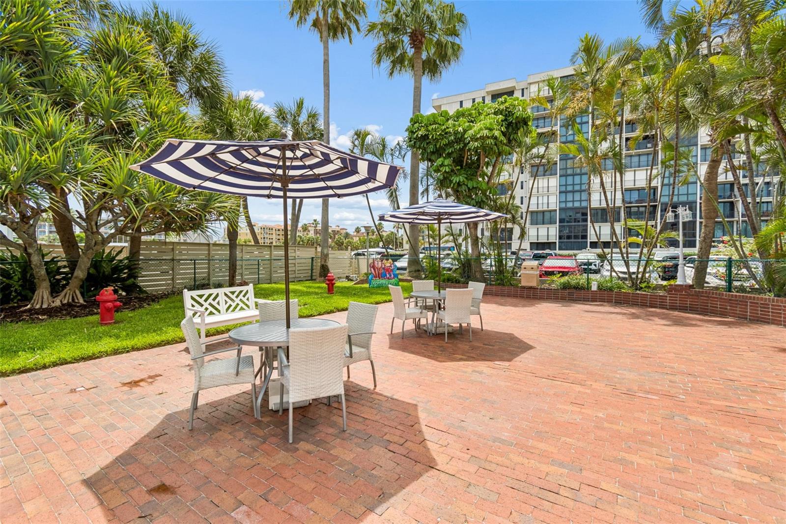 JACARANDA BEACH VILLAS CONDO - Residential