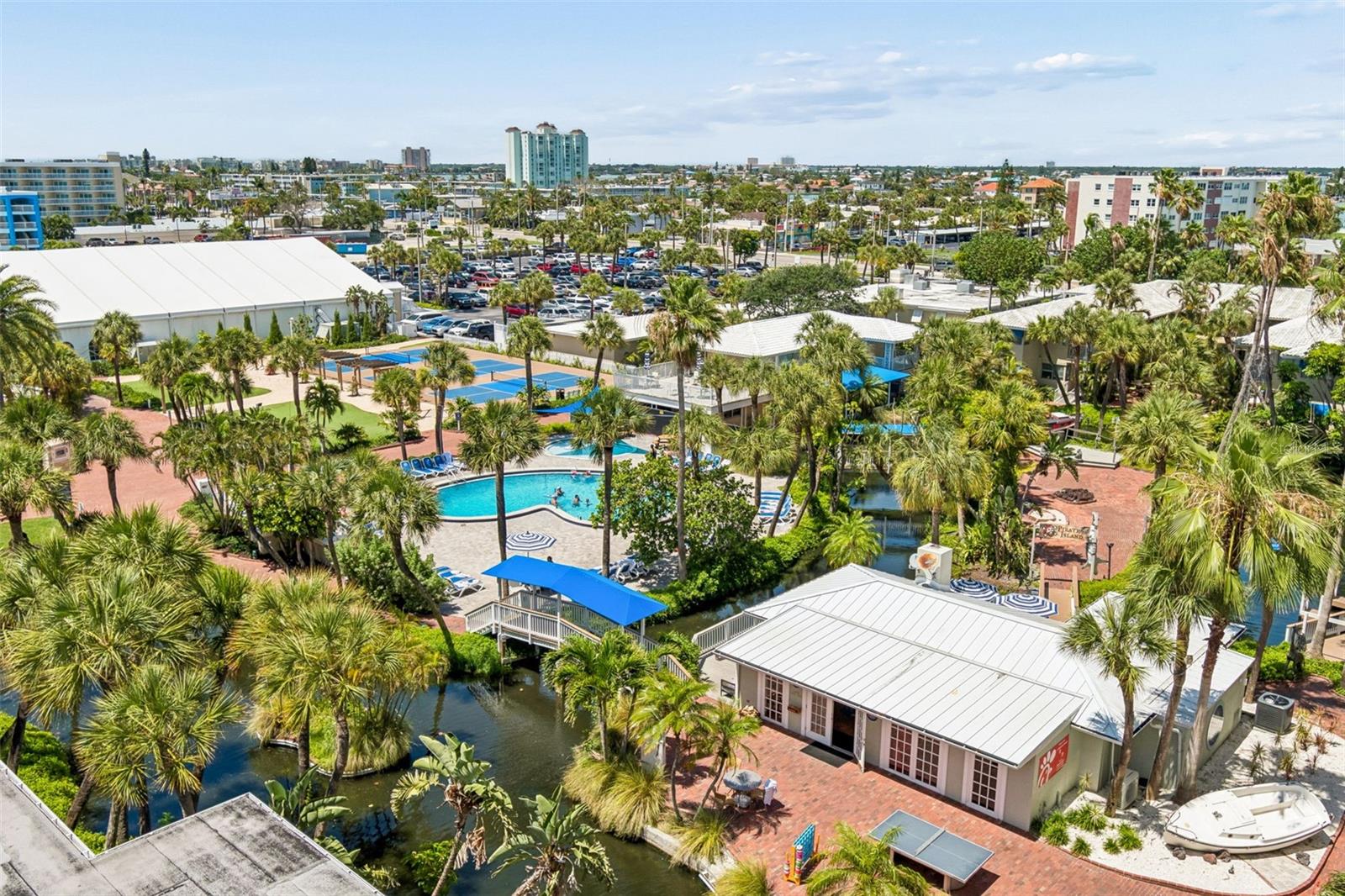 JACARANDA BEACH VILLAS CONDO - Residential