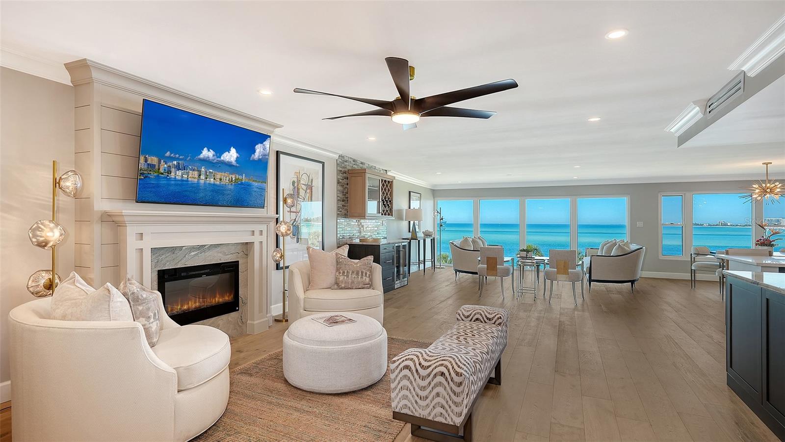 WINDWARD PASSAGE - Residential