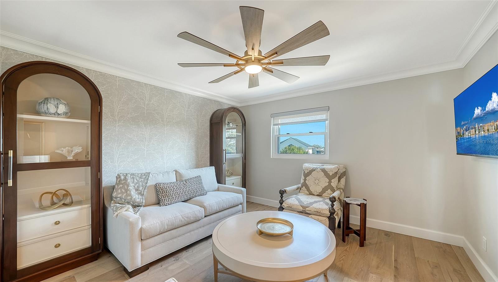 WINDWARD PASSAGE - Residential