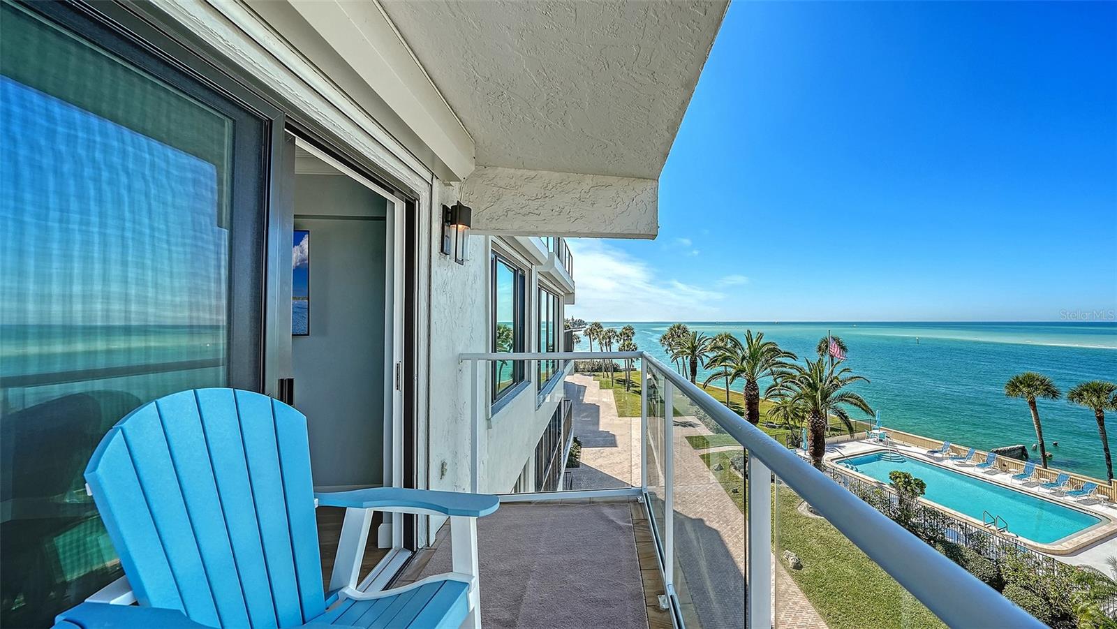 WINDWARD PASSAGE - Residential