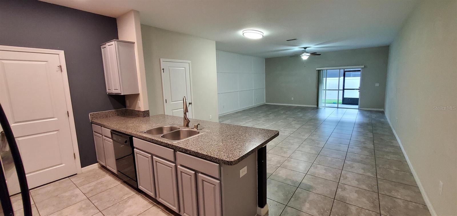 RIVERVIEW LAKES - Residential