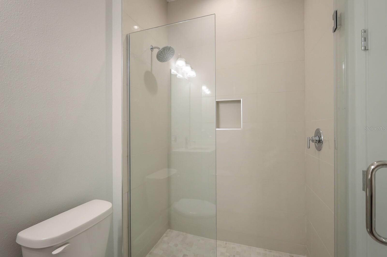 WATERCOLOR PLACE I - Residential