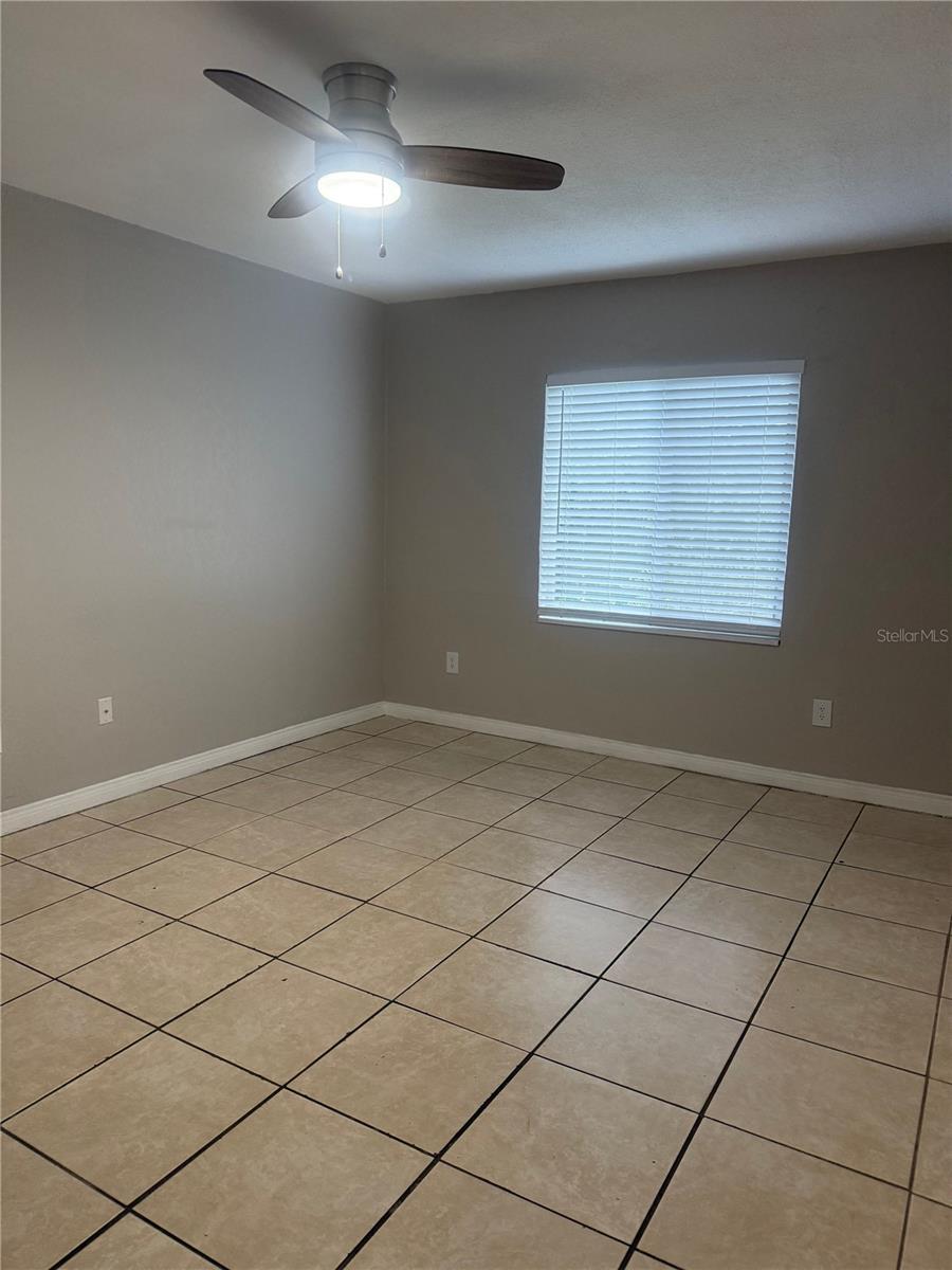 EAGLE MANOR - Residential Lease