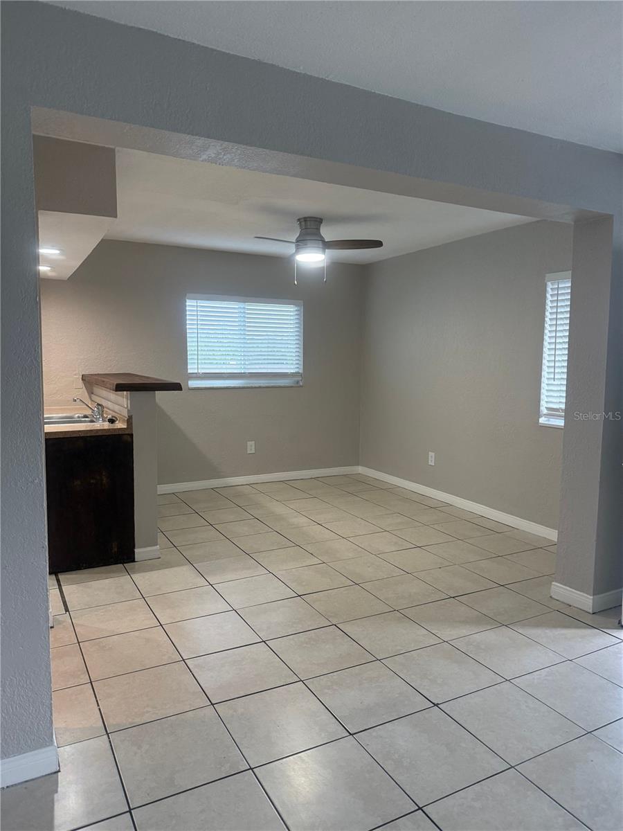 EAGLE MANOR - Residential Lease