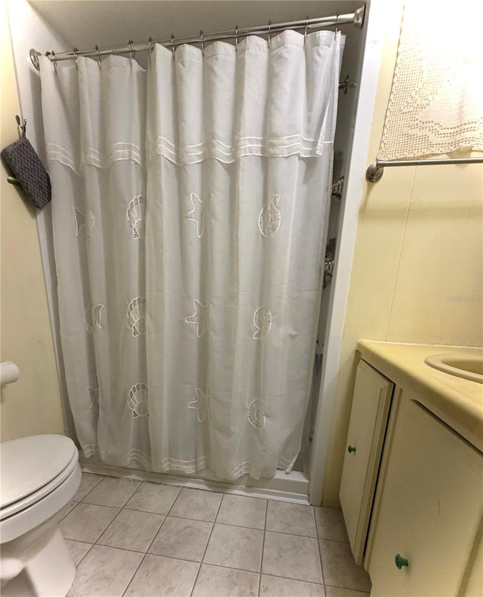 MAGNOLIA SHORES - Residential