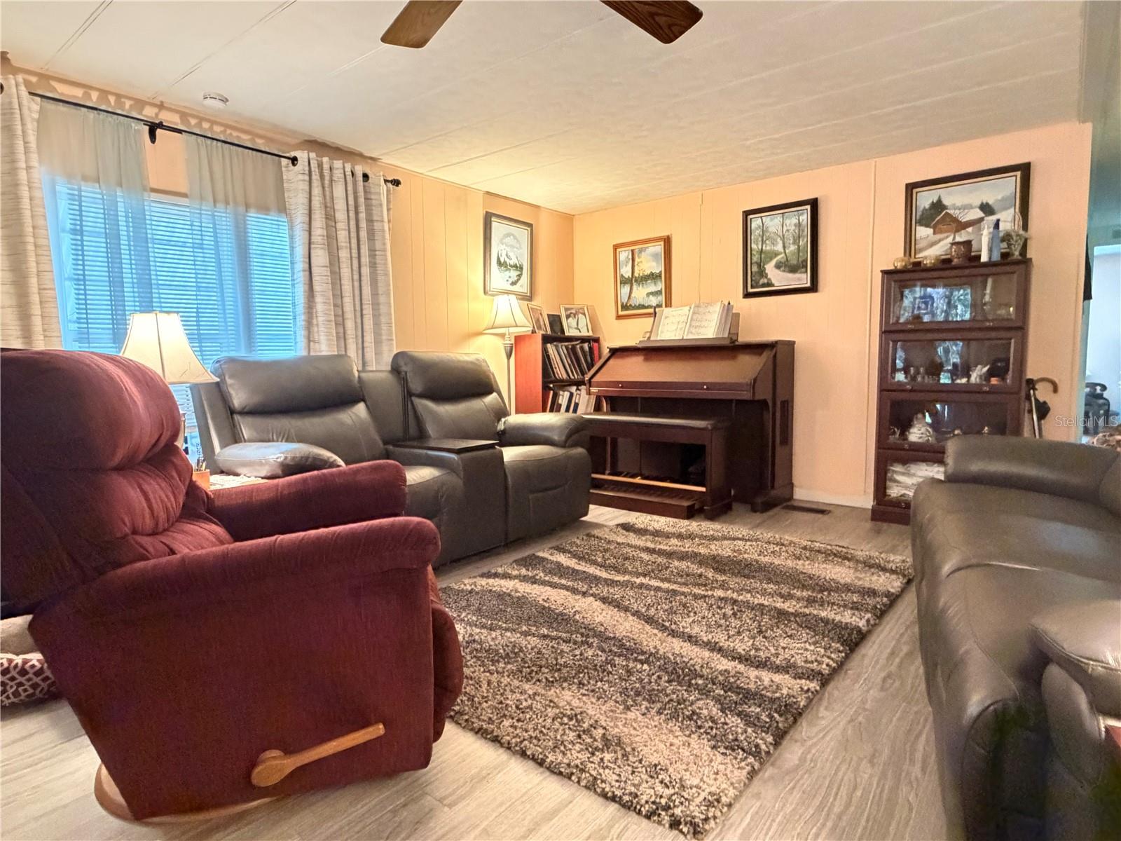 MAGNOLIA SHORES - Residential