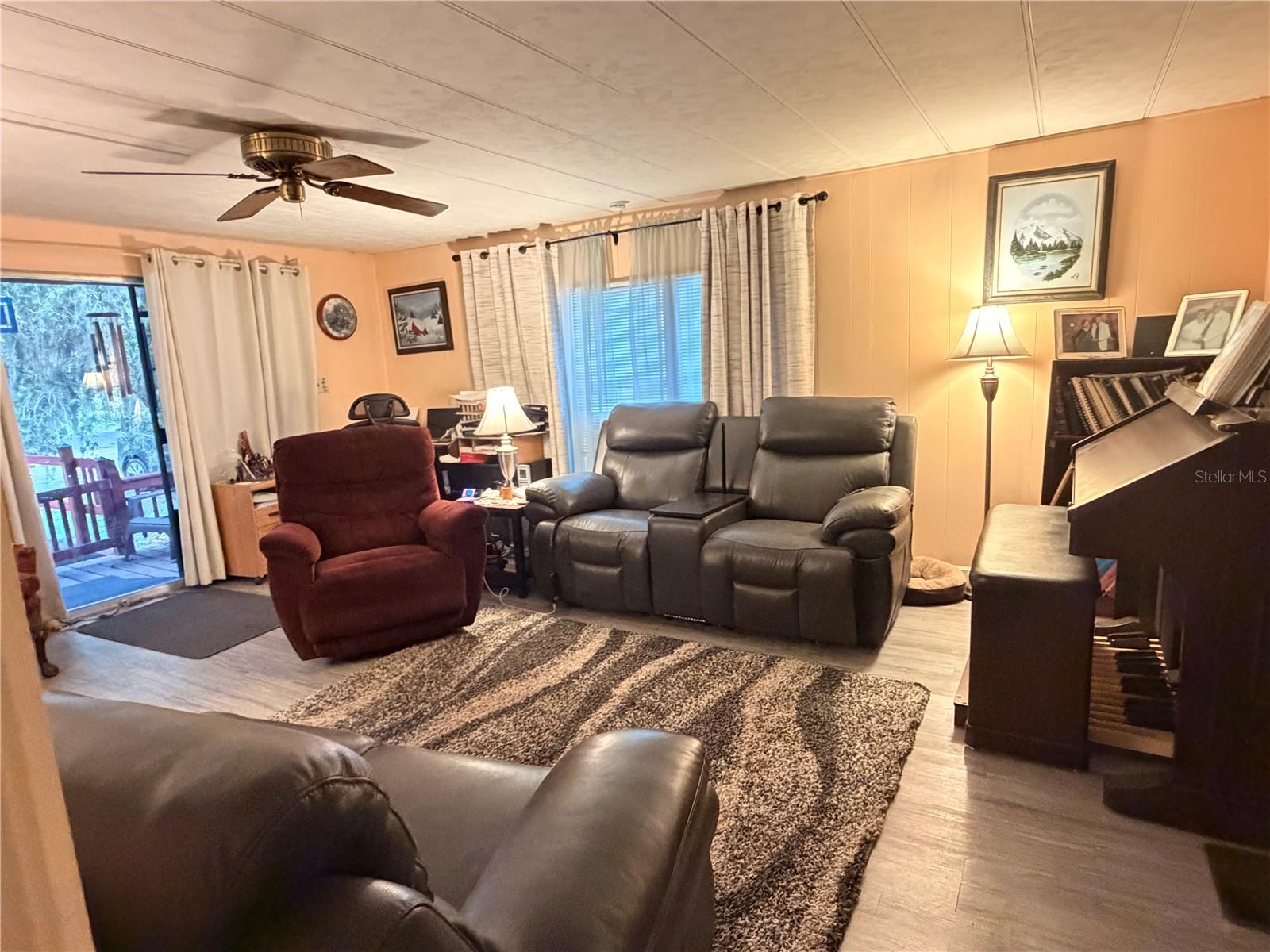 MAGNOLIA SHORES - Residential