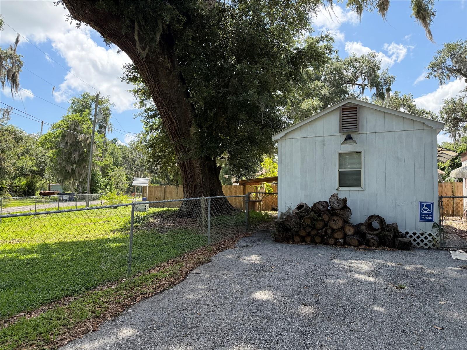 MAGNOLIA SHORES - Residential