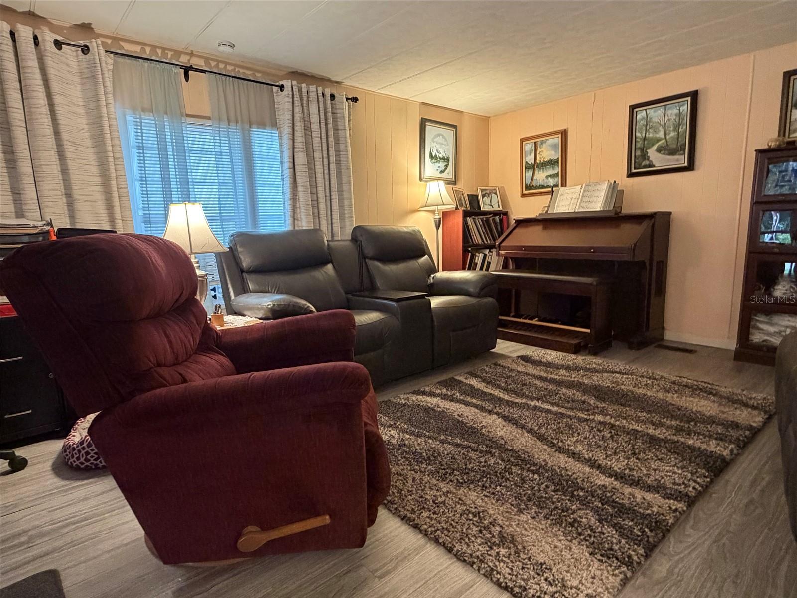 MAGNOLIA SHORES - Residential