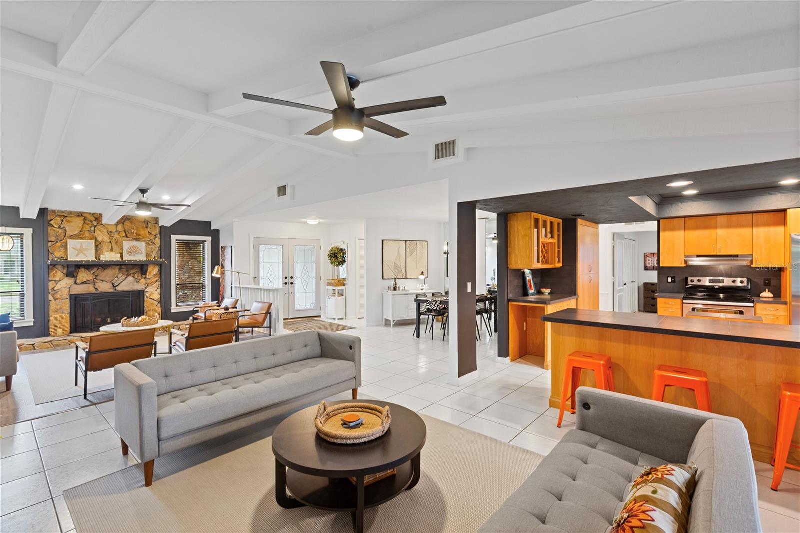 EAST LAKE WOODLANDS - Residential