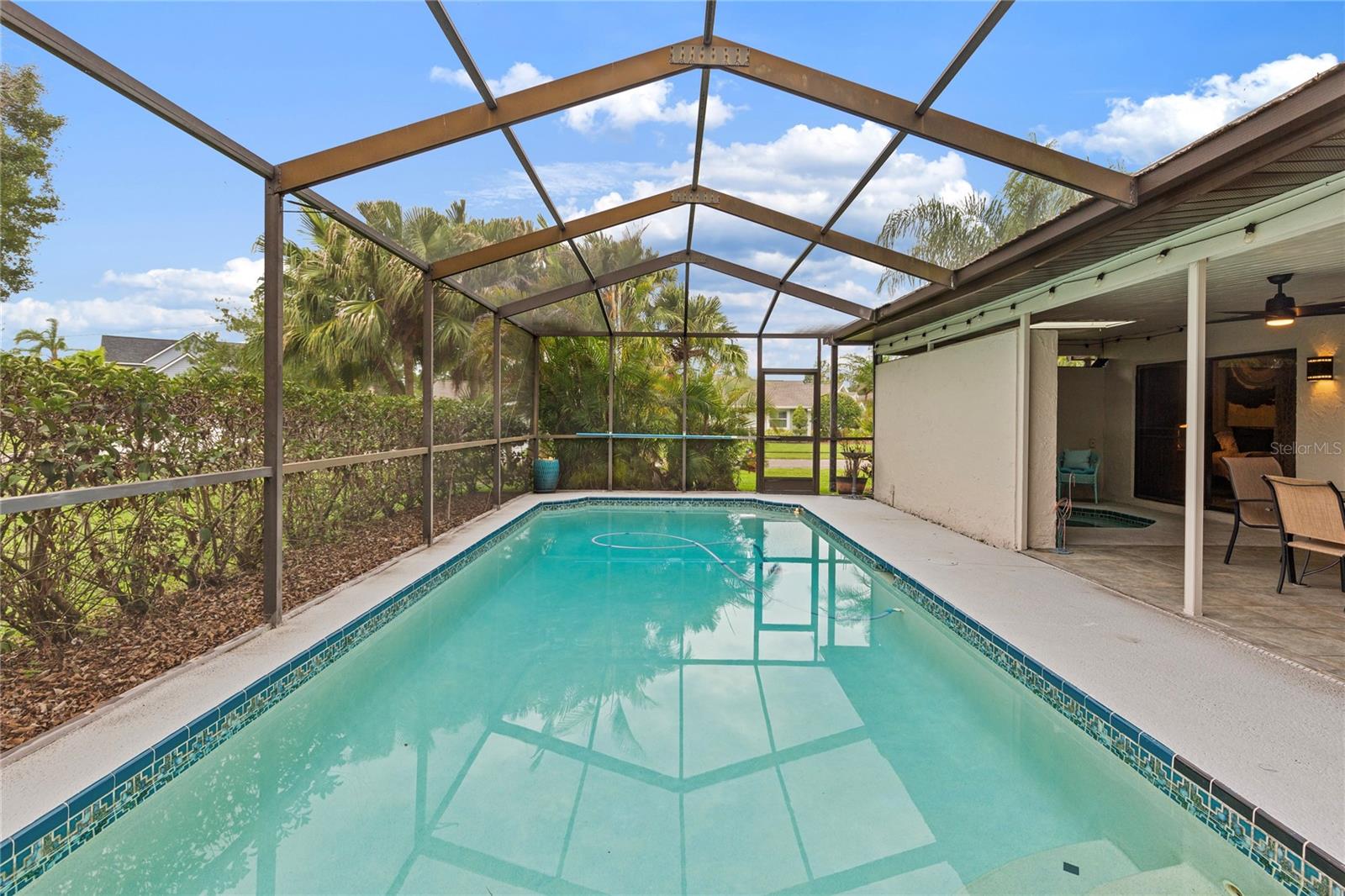 EAST LAKE WOODLANDS - Residential