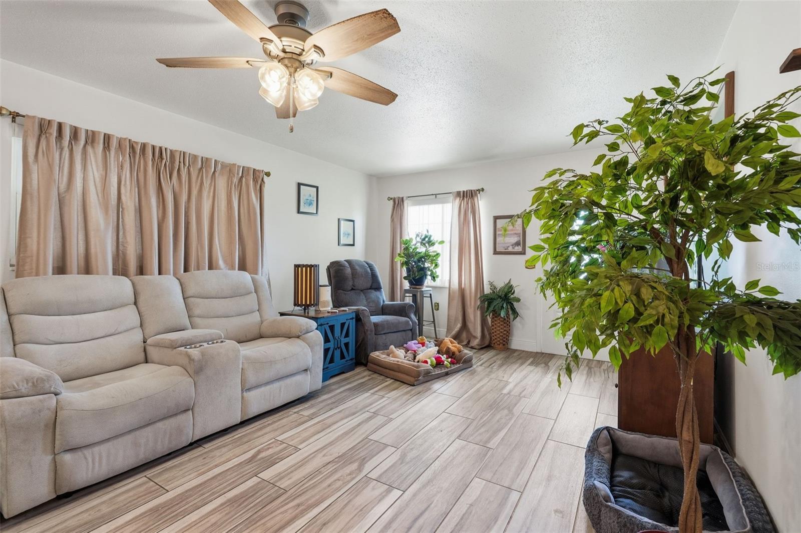 SPRINGWOOD VILLAS - Residential