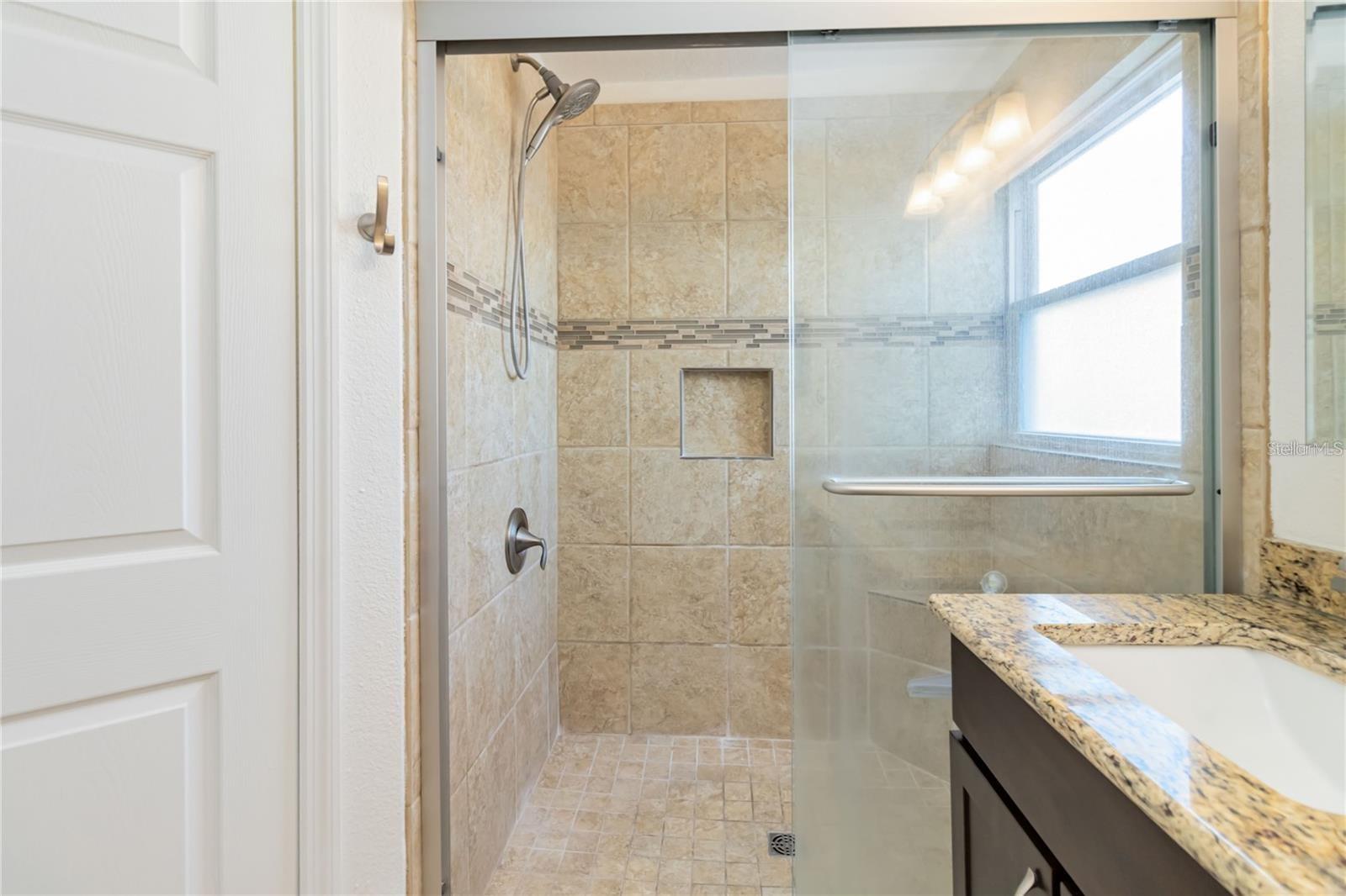 AVALON PARK SOUTH PH 01 - Residential Lease