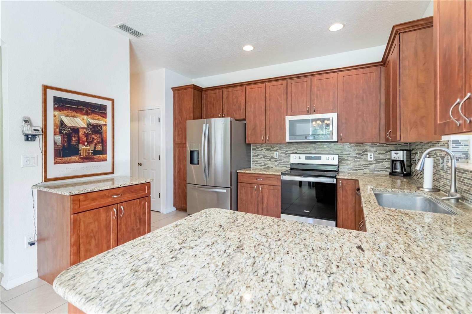 AVALON PARK SOUTH PH 01 - Residential Lease
