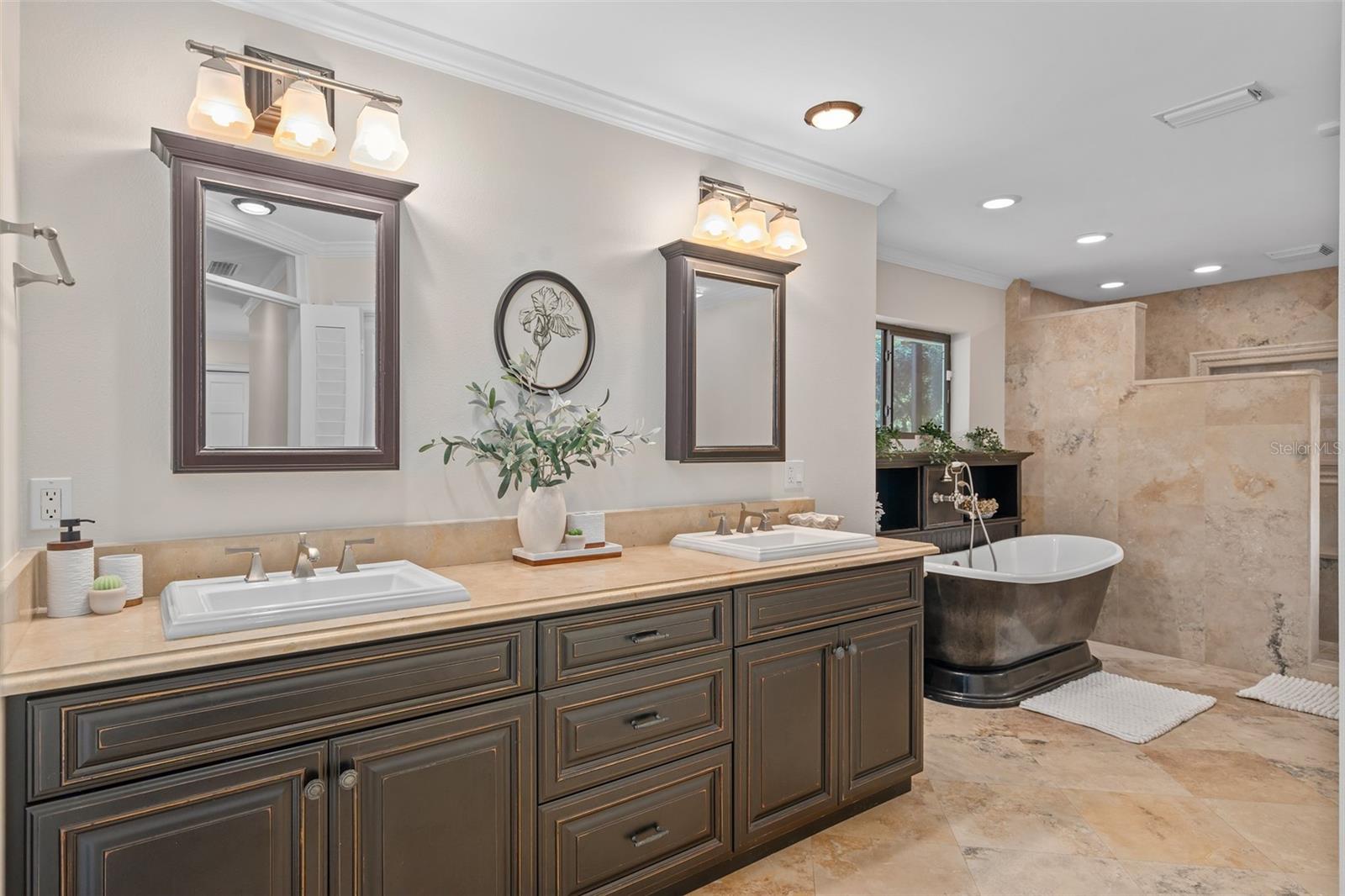 WINGFIELD RESERVE - Residential