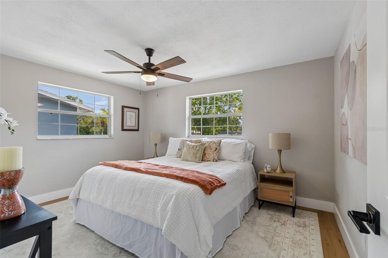 HARBOR HEIGHTS MANOR - Residential