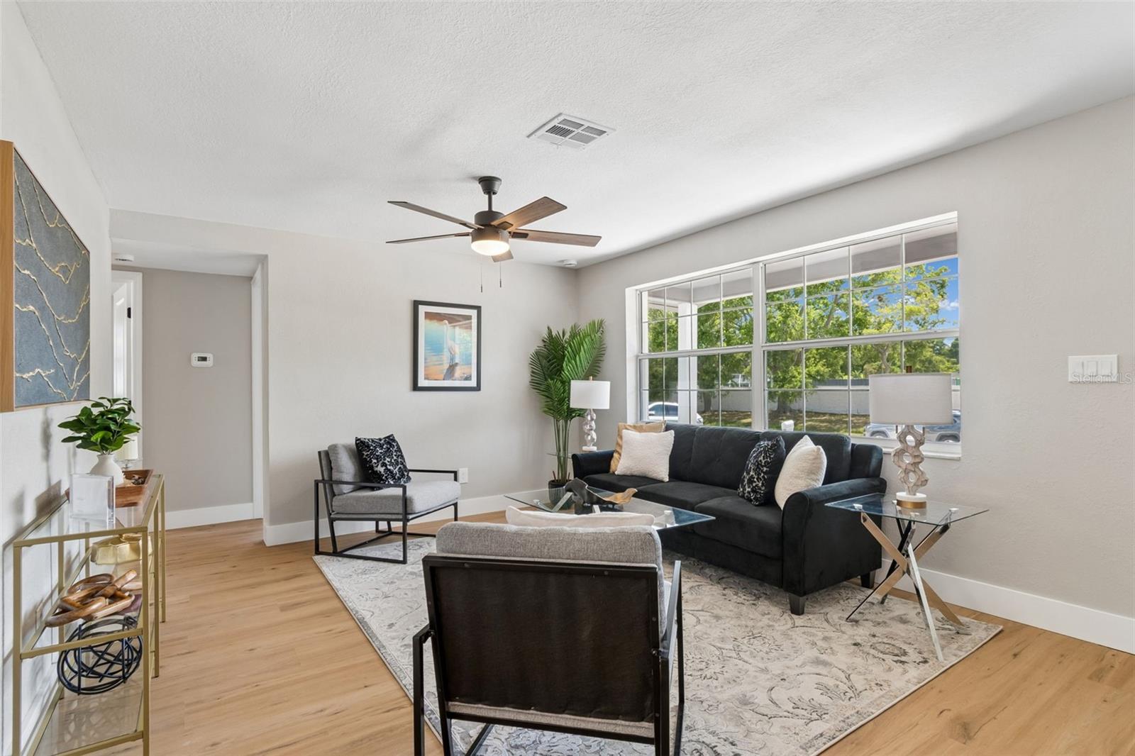 HARBOR HEIGHTS MANOR - Residential