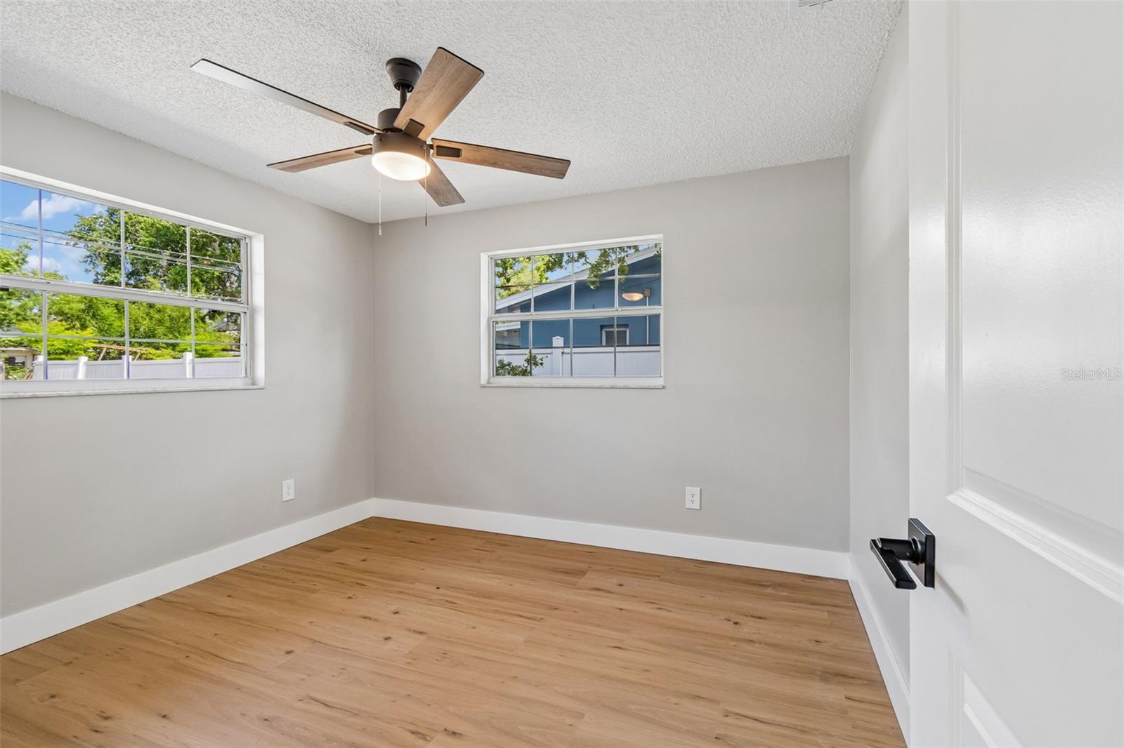 HARBOR HEIGHTS MANOR - Residential