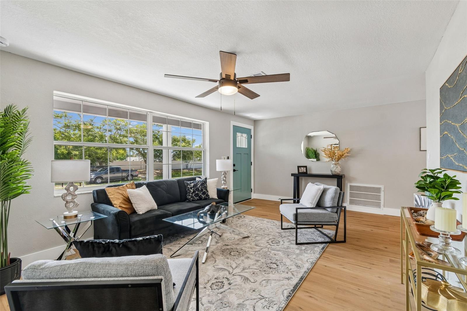 HARBOR HEIGHTS MANOR - Residential
