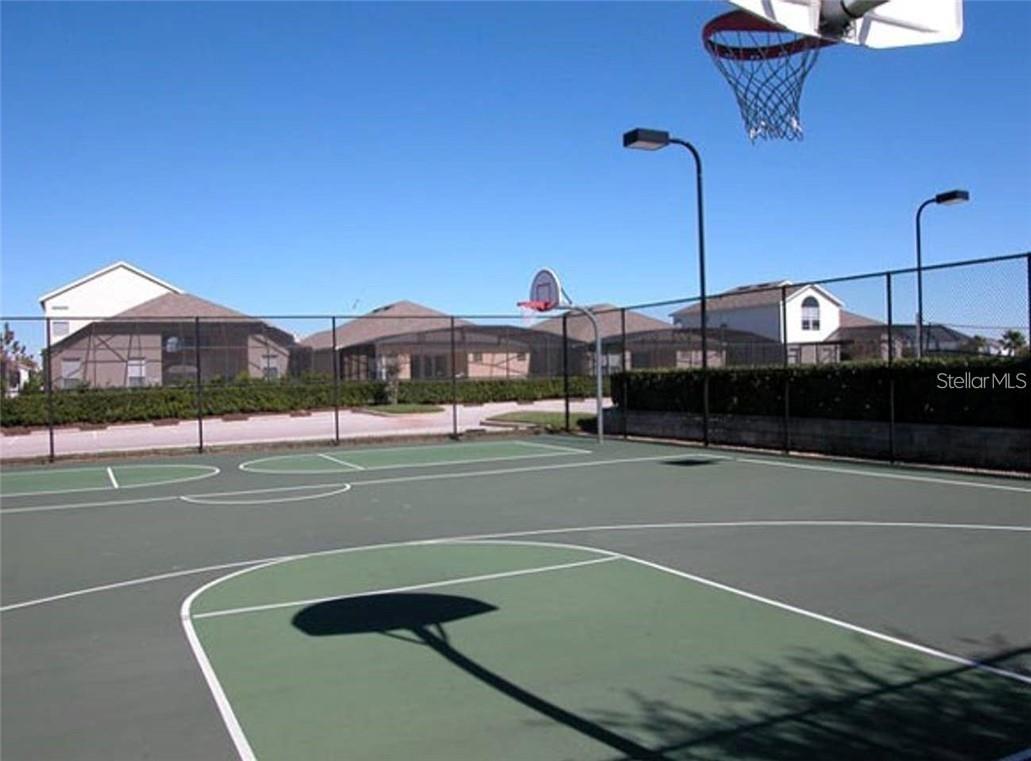 WINDSOR PALMS TWNHMS PH 3A - Residential Lease