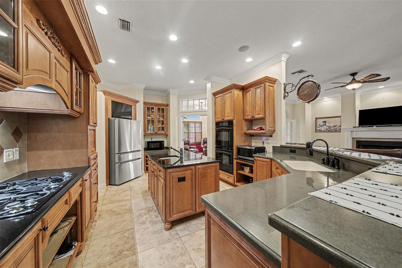 LEESBURG - Residential