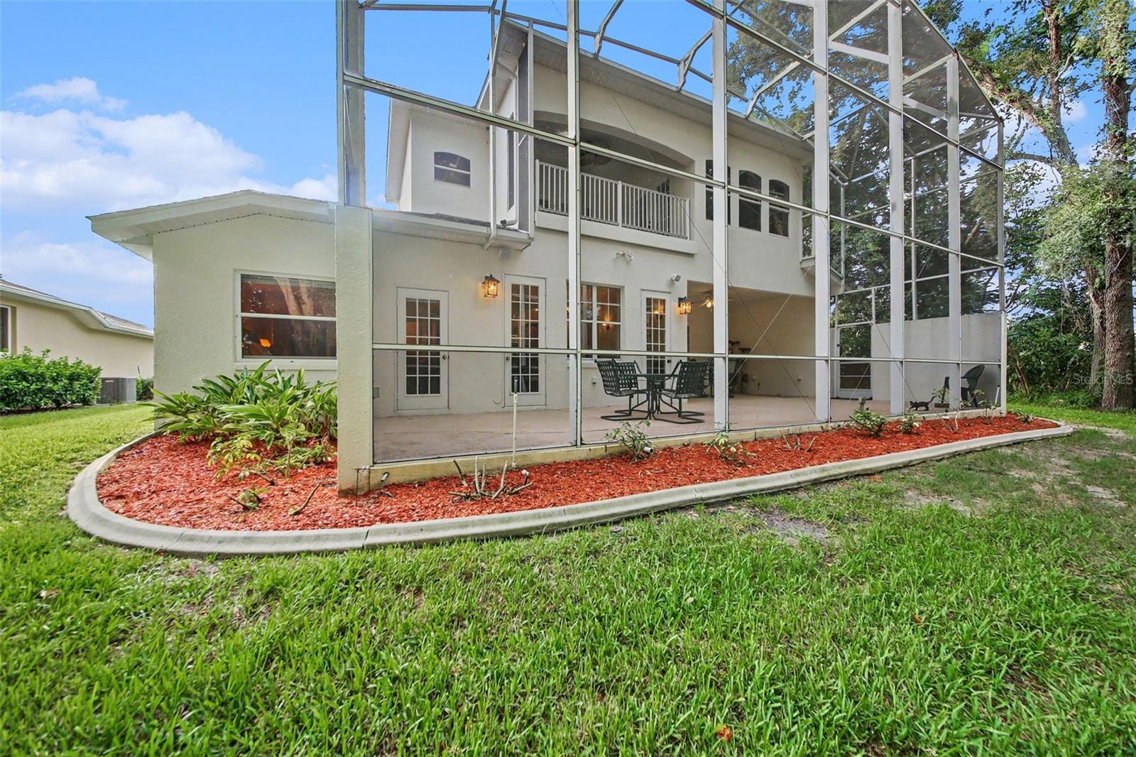 LEESBURG - Residential