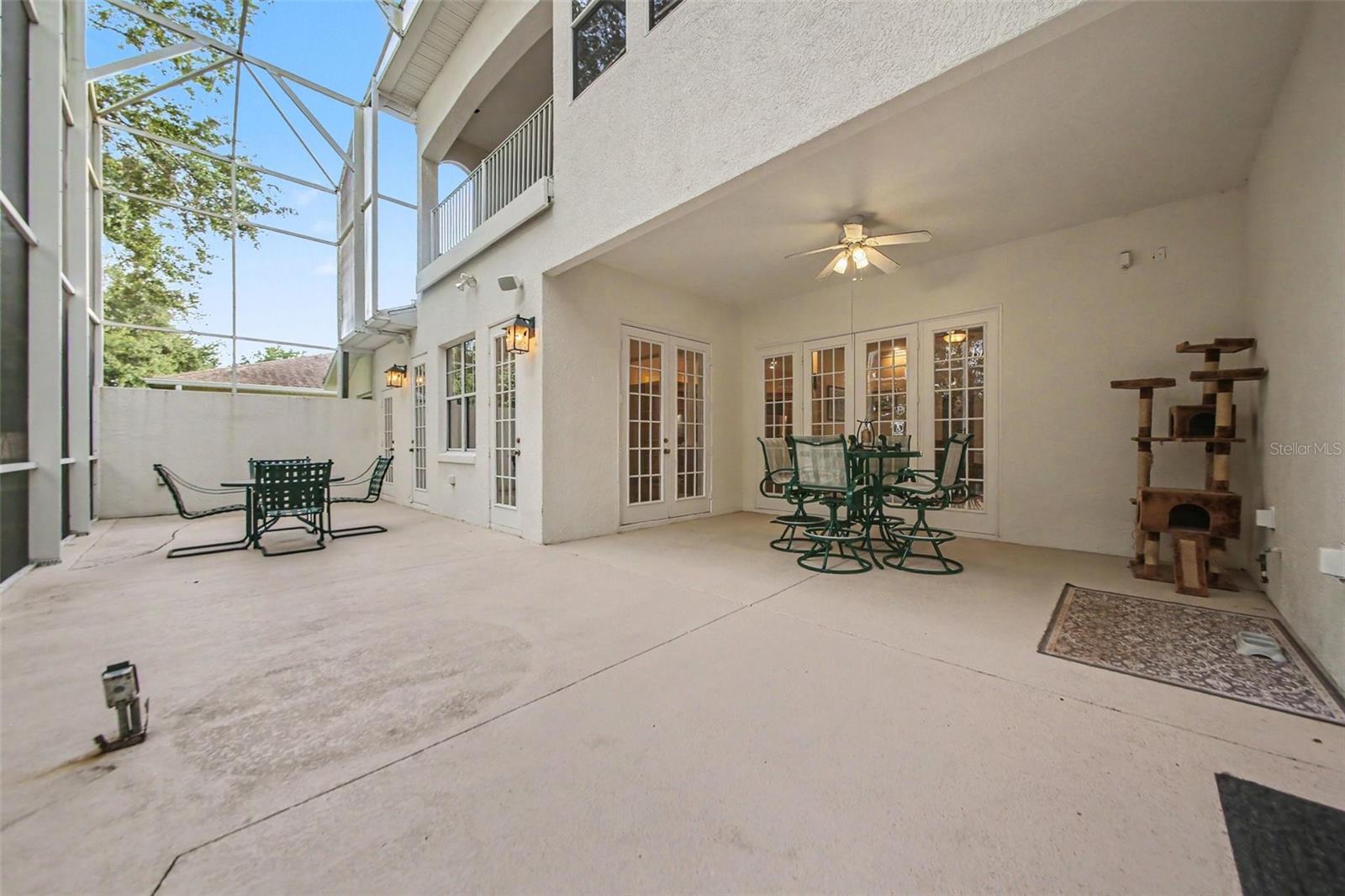 LEESBURG - Residential