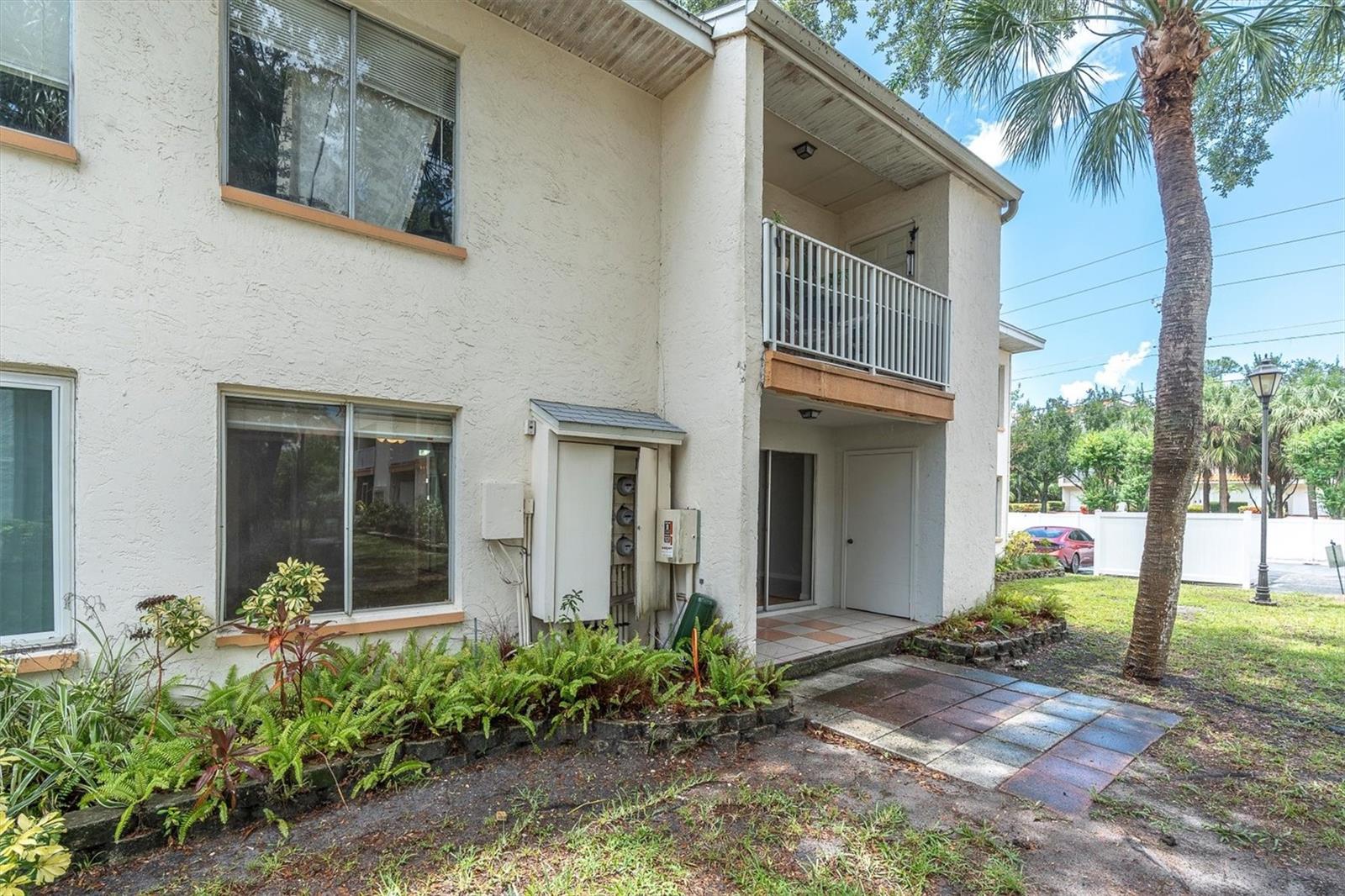 PINE RUSH VILLAS CONDO - Residential
