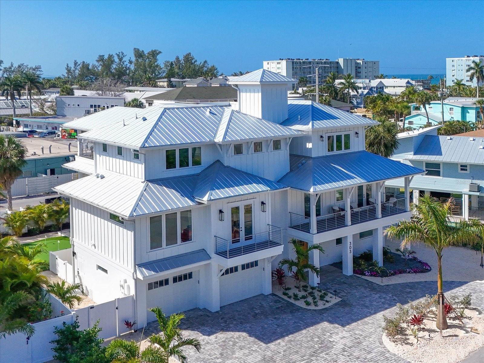 HOLMES BEACH 11TH UNIT - Residential