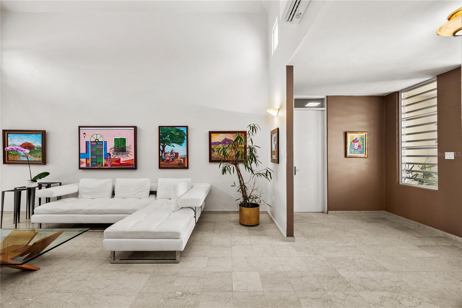 LOS PASEOS, CUPEY - Residential