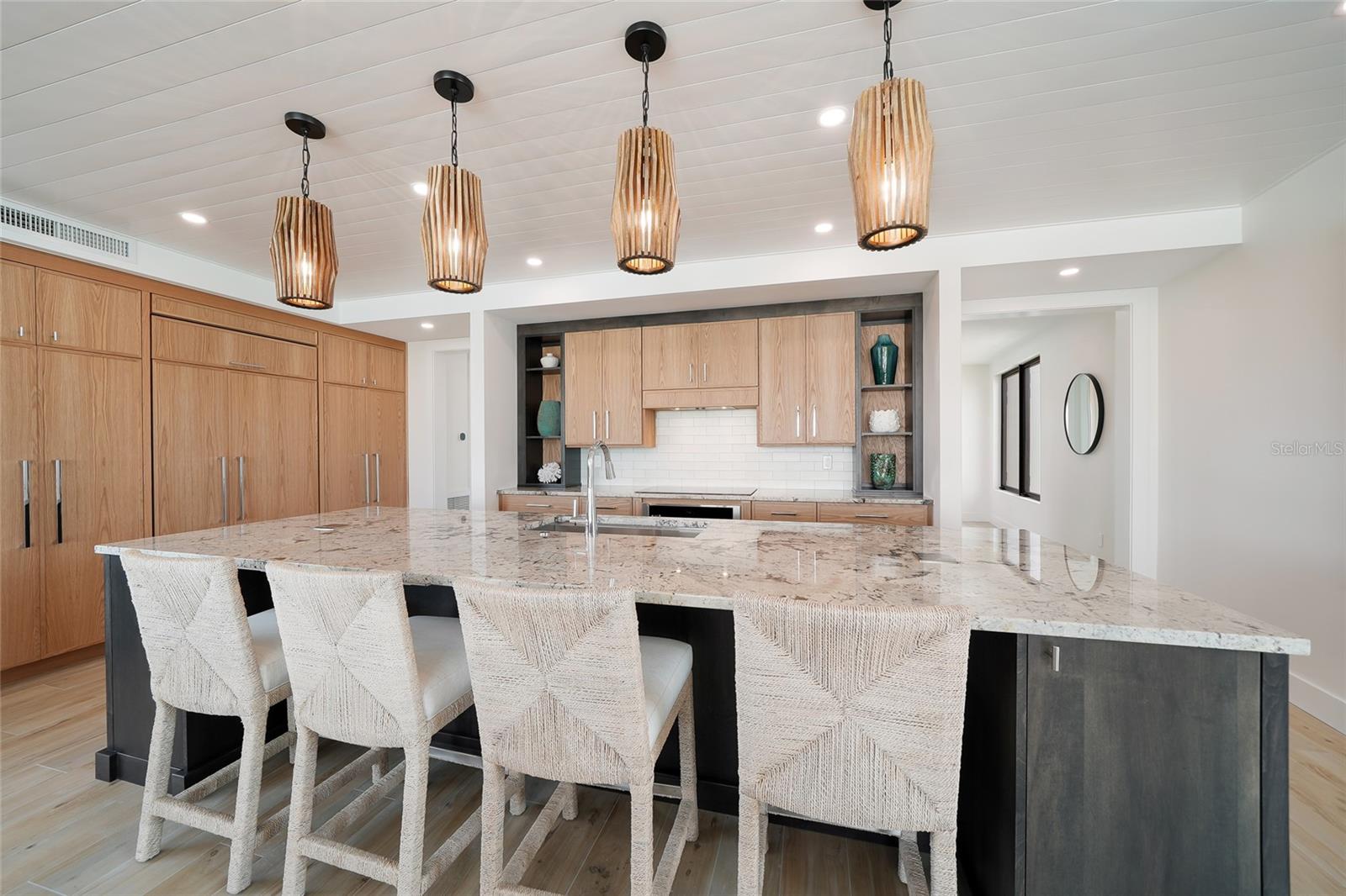 SARASOTA BEACH - Residential