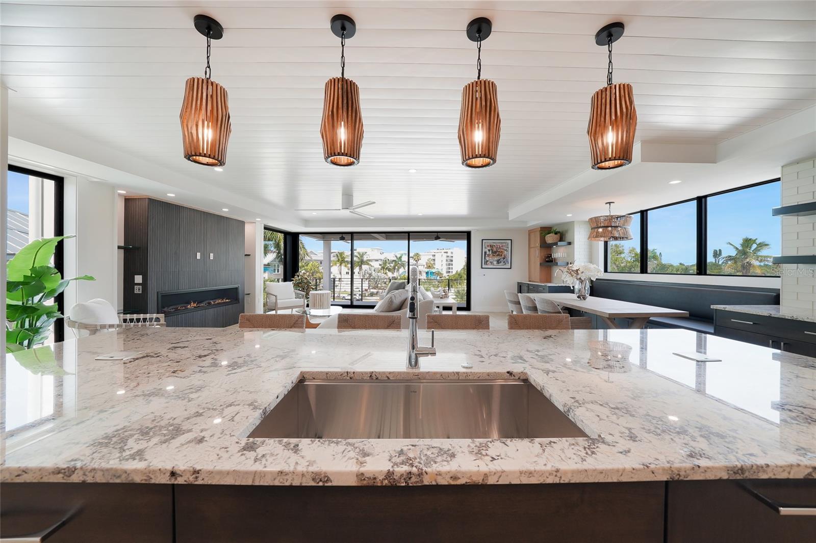 SARASOTA BEACH - Residential