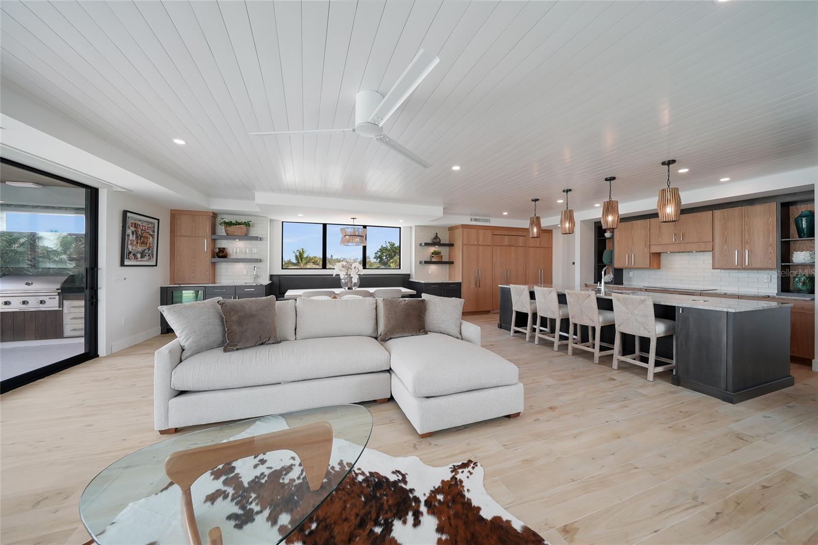 SARASOTA BEACH - Residential