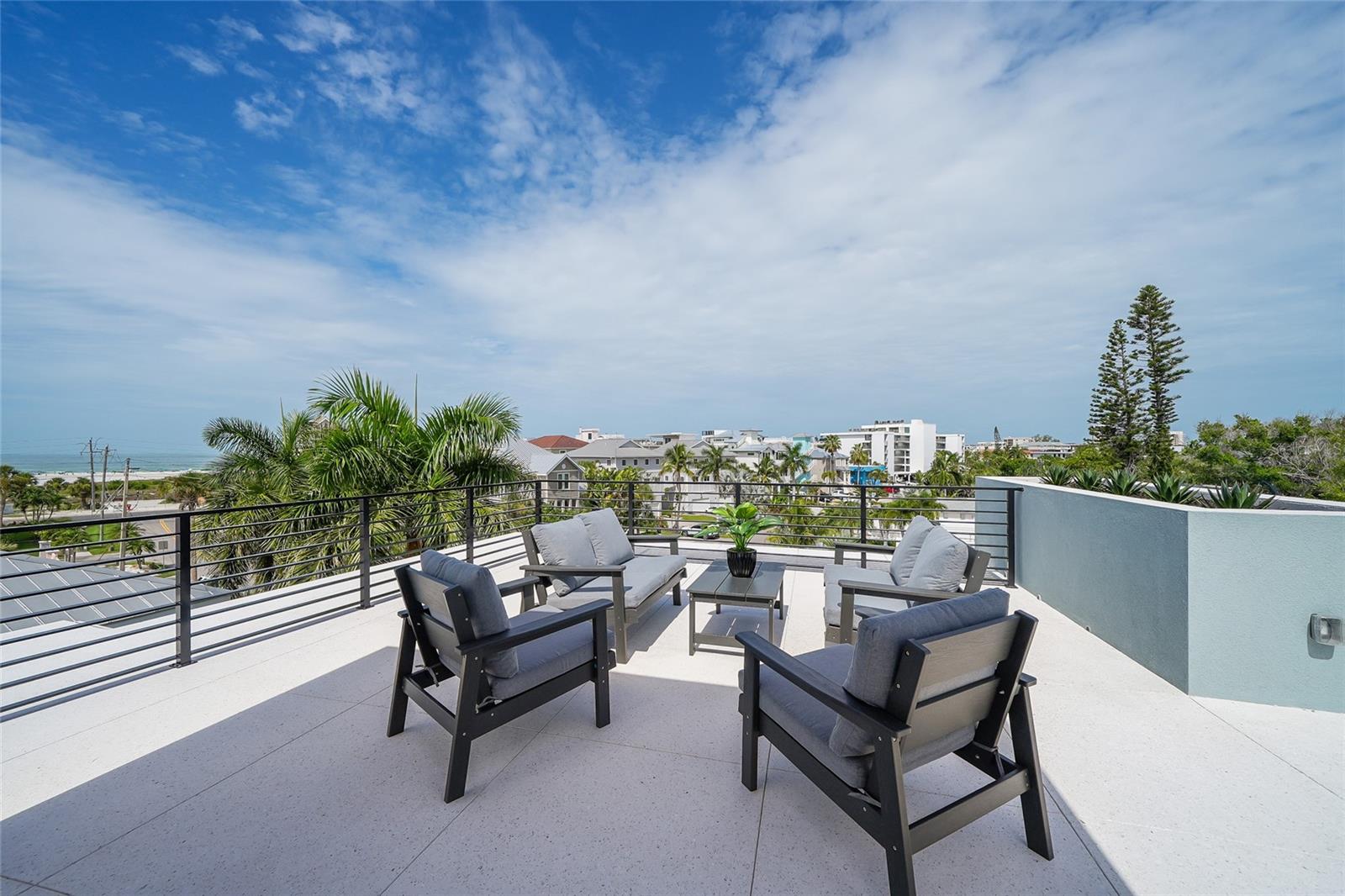 SARASOTA BEACH - Residential