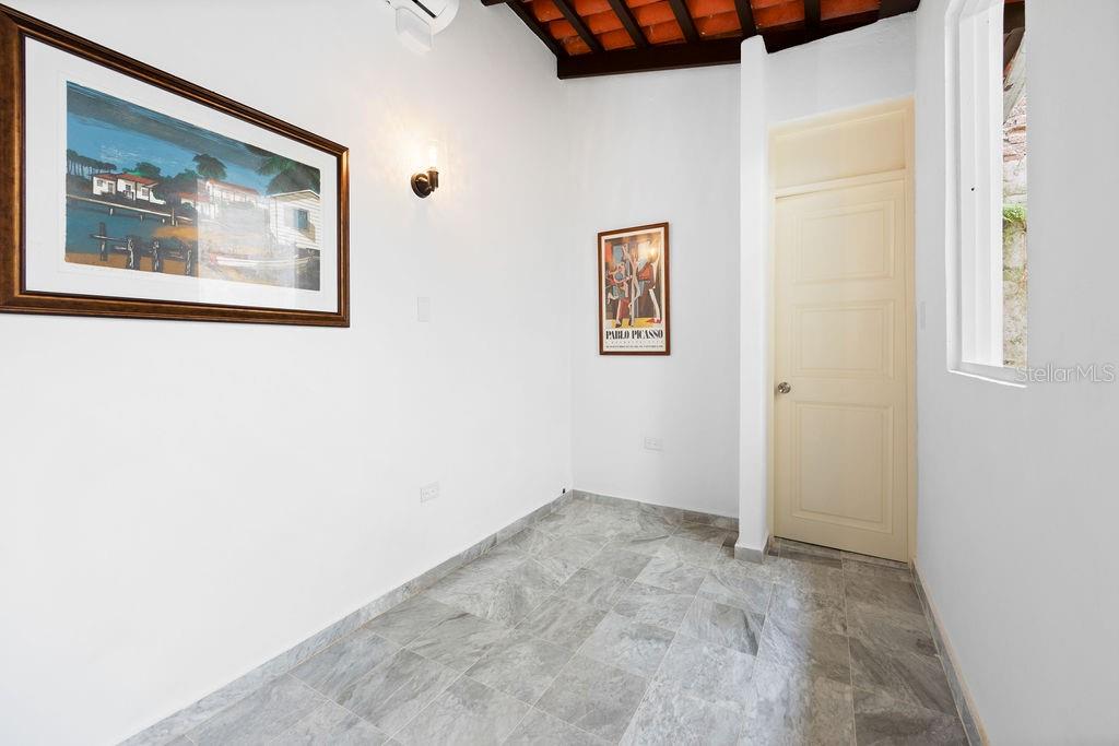 OLD SAN JUAN - Residential