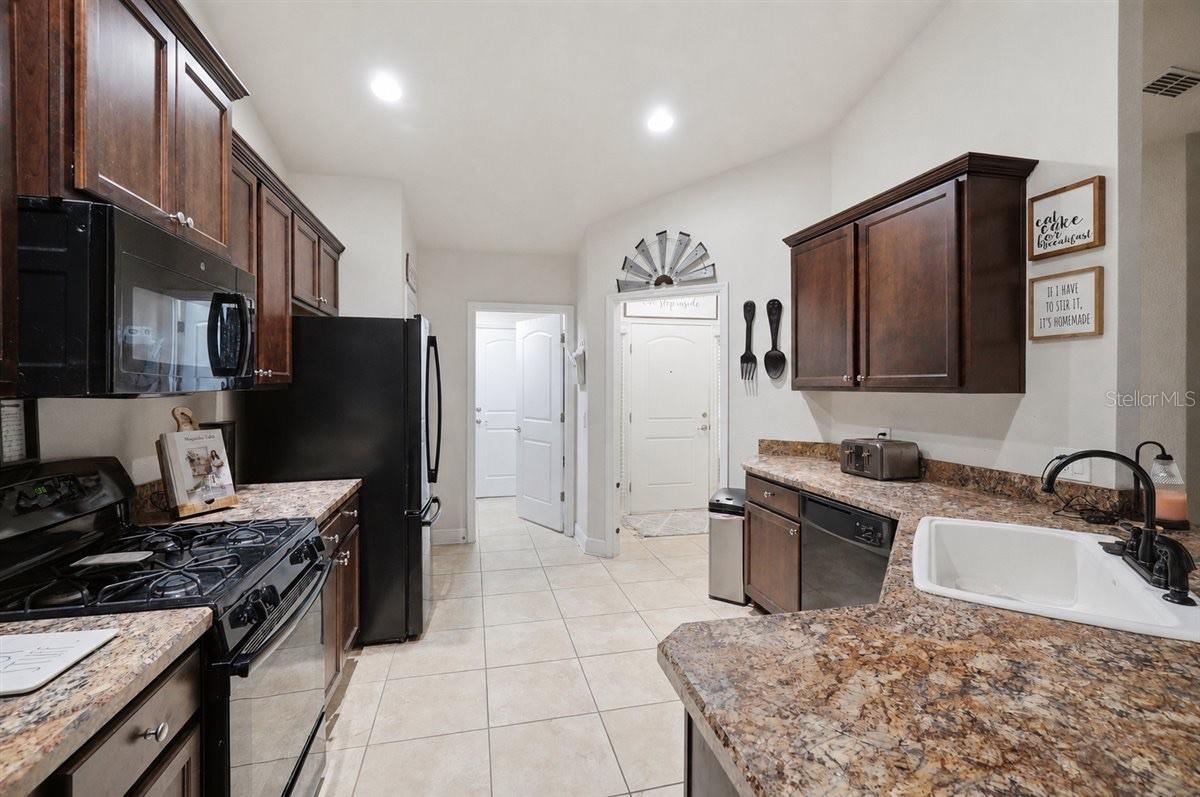 EAGLE CREST - Residential
