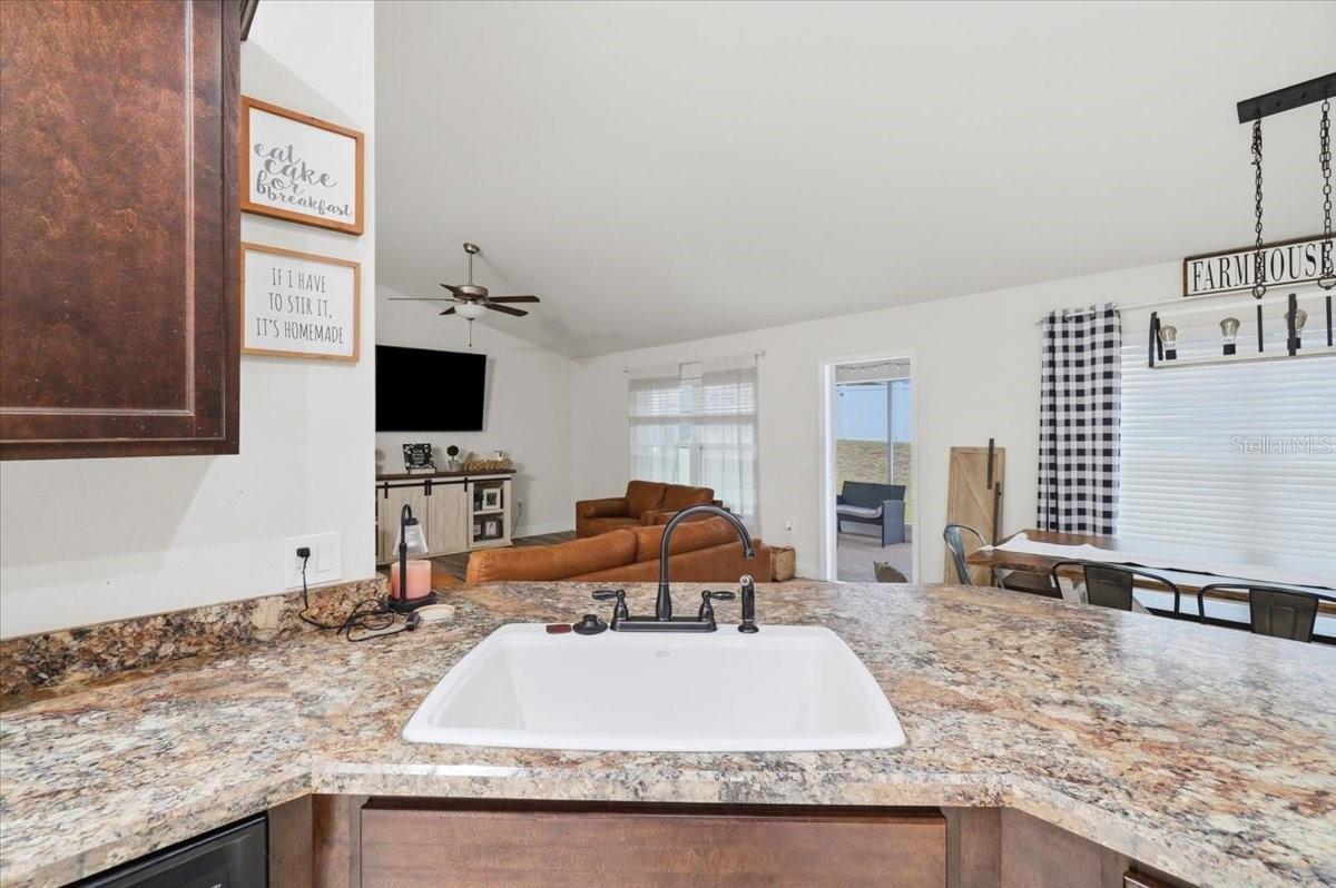 EAGLE CREST - Residential