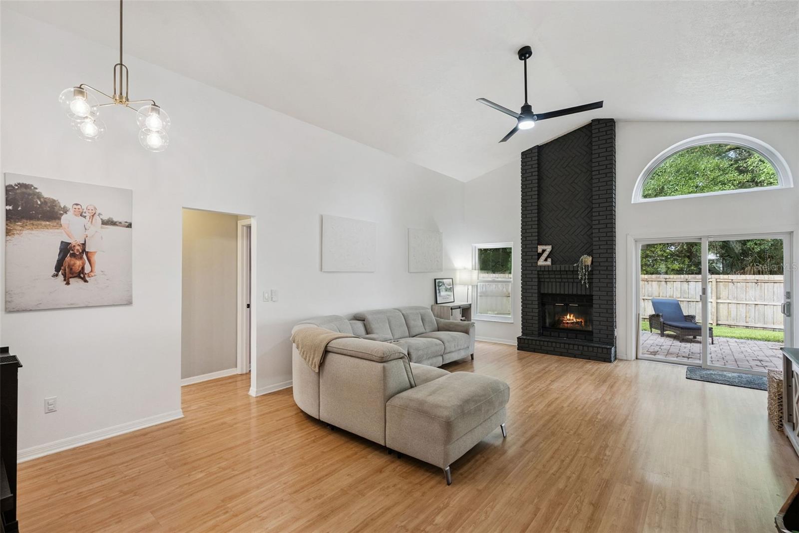 HYDE PARK - Residential