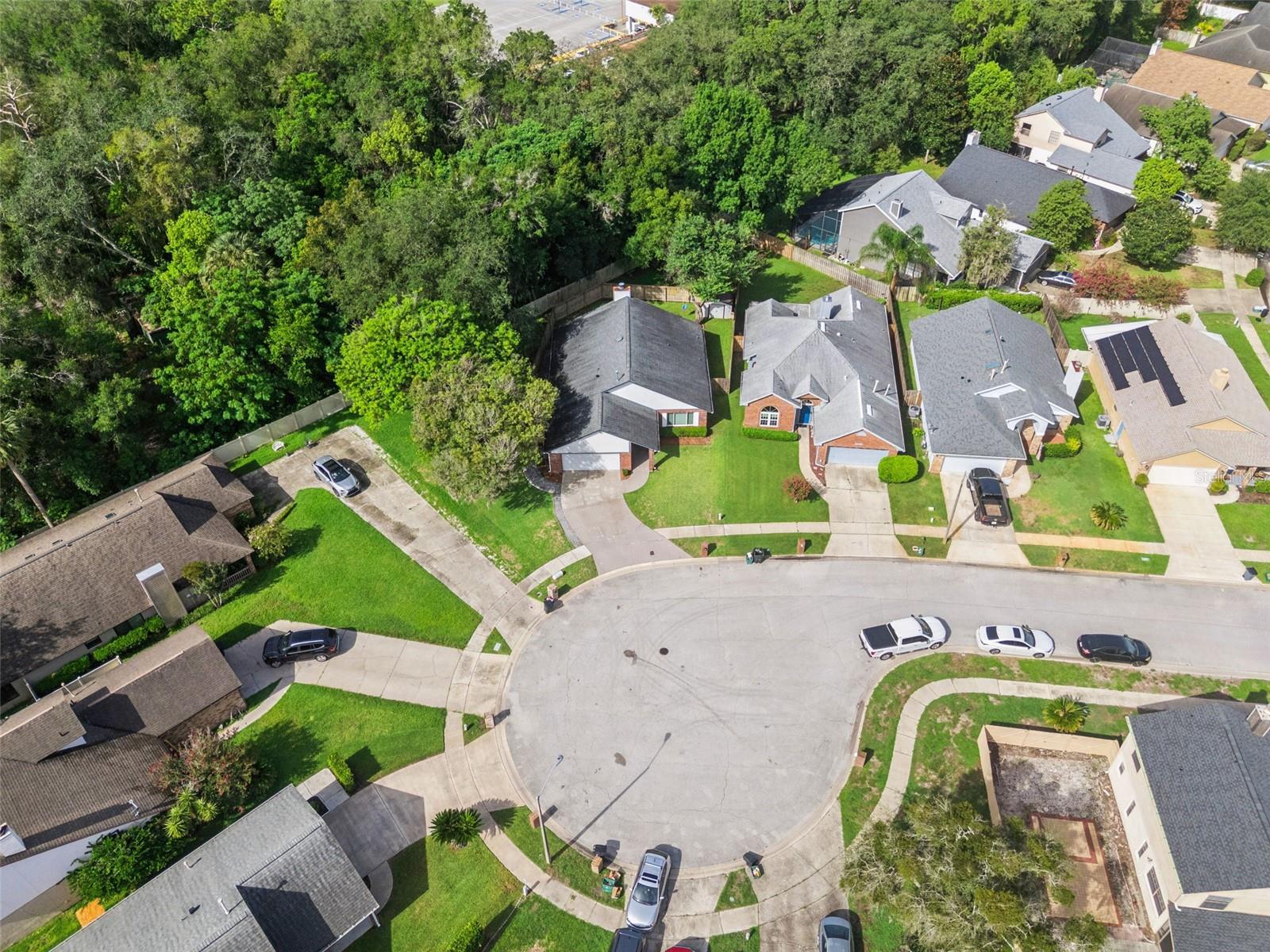 HYDE PARK - Residential