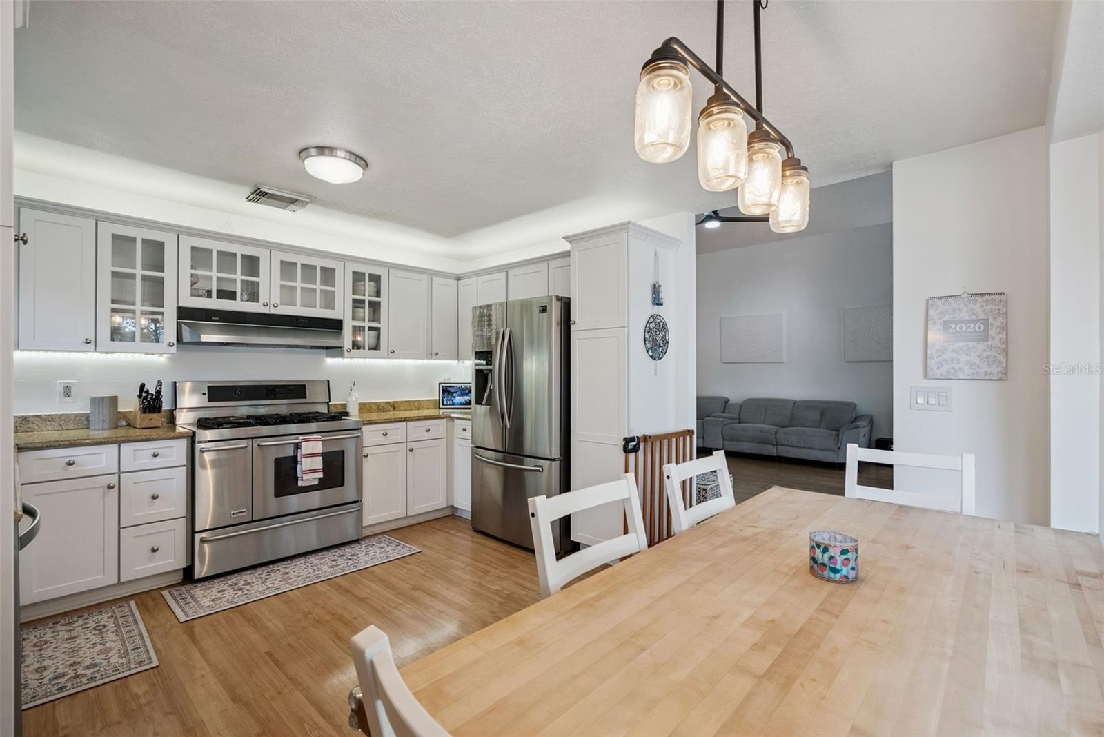 HYDE PARK - Residential