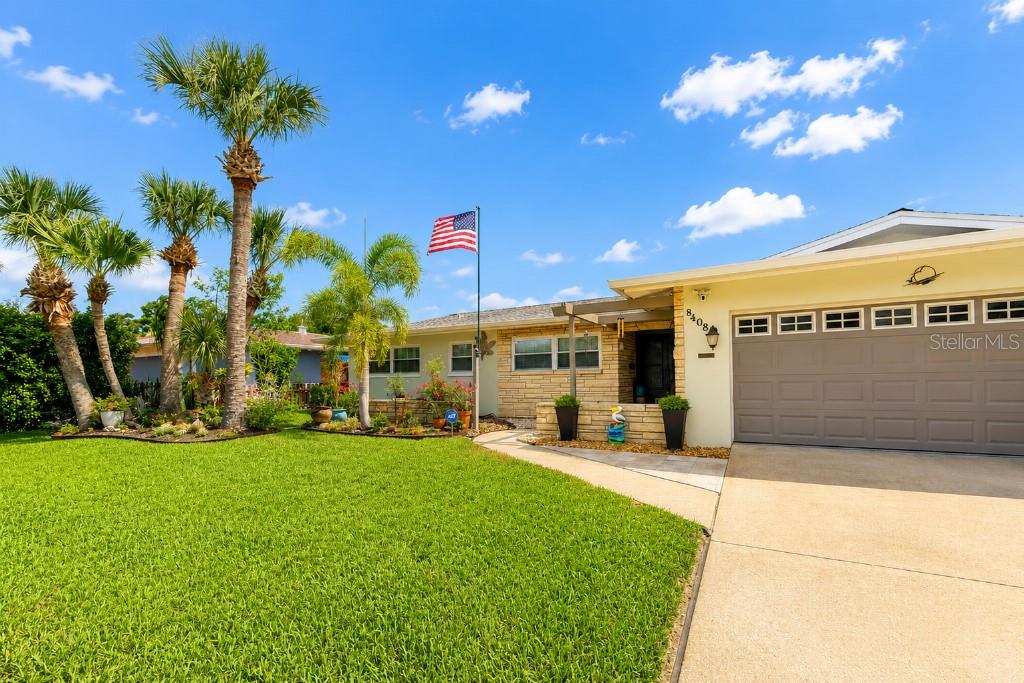 BAY CREST PARK UNIT 16 - Residential